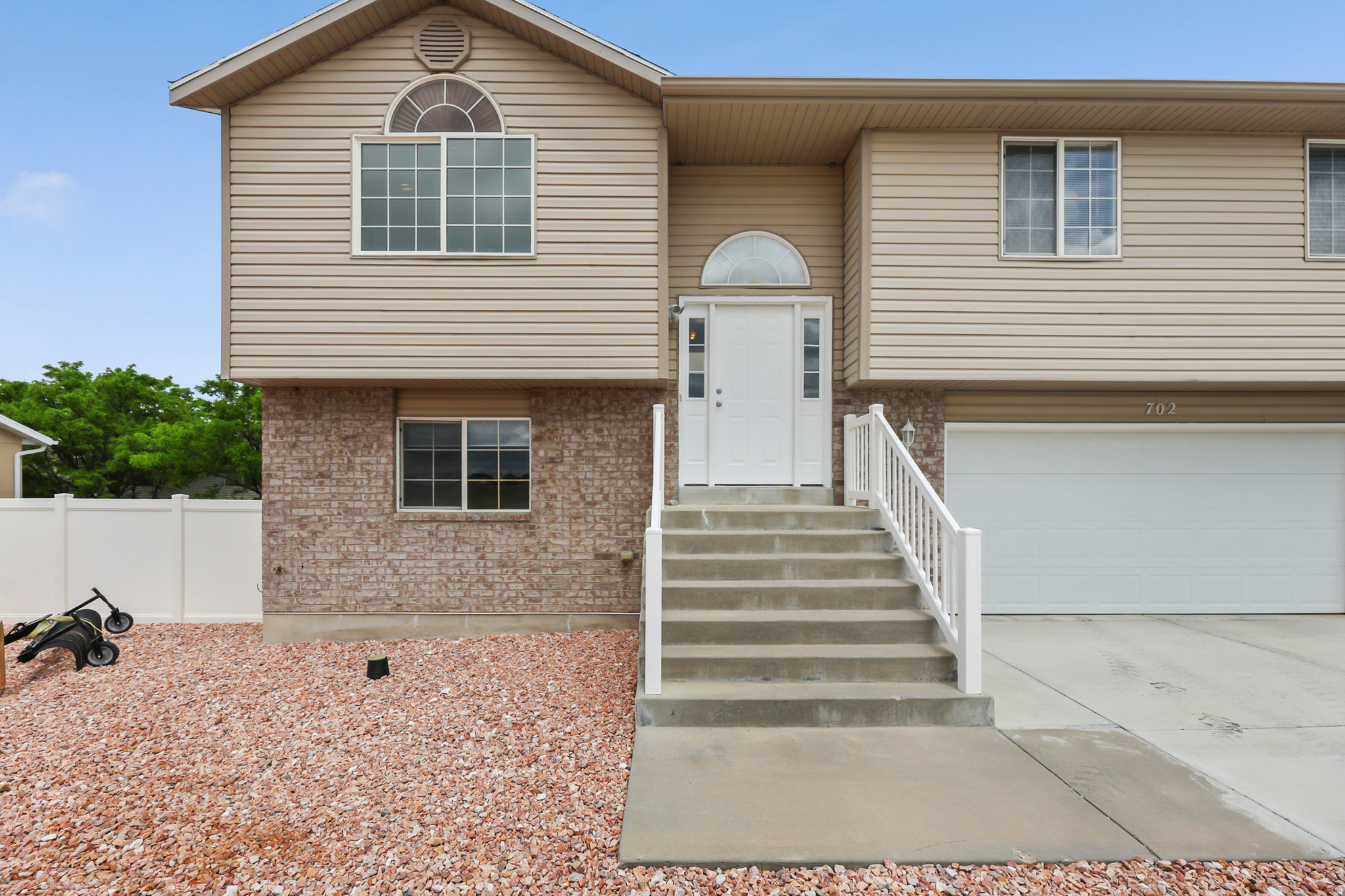 WEST POINT MEADOWS - Residential
