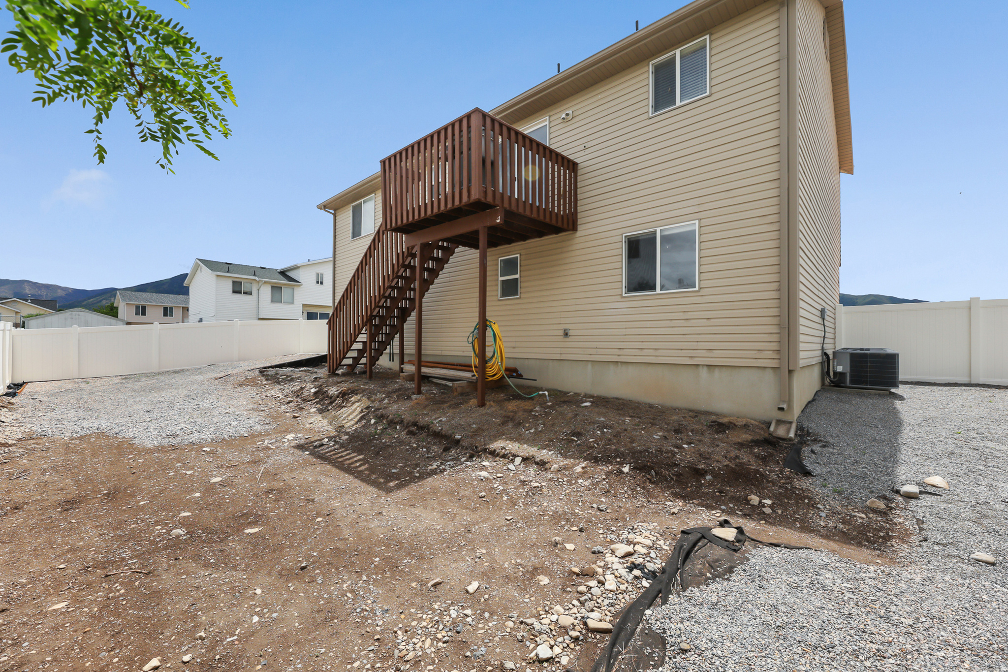 WEST POINT MEADOWS - Residential