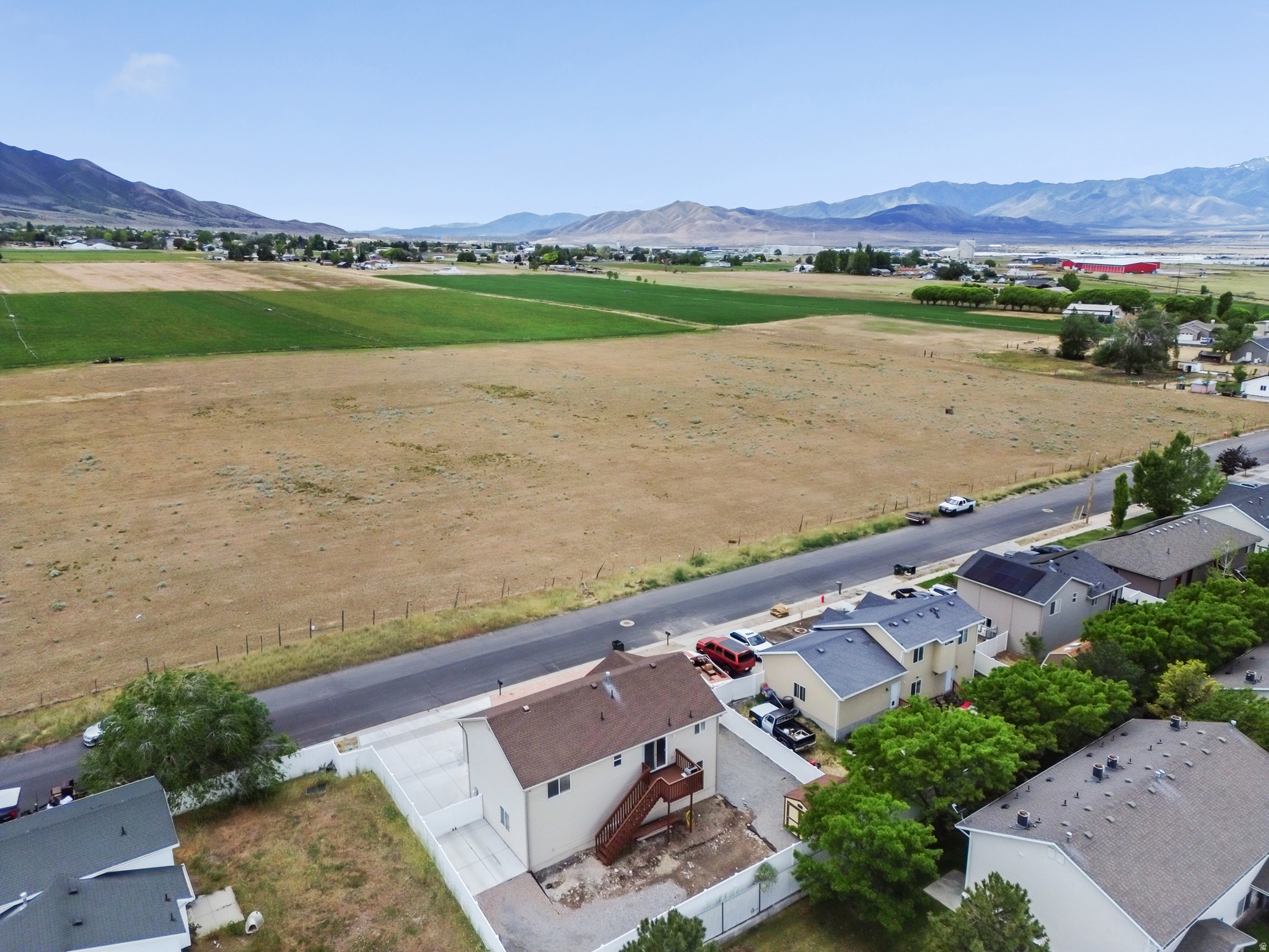 WEST POINT MEADOWS - Residential