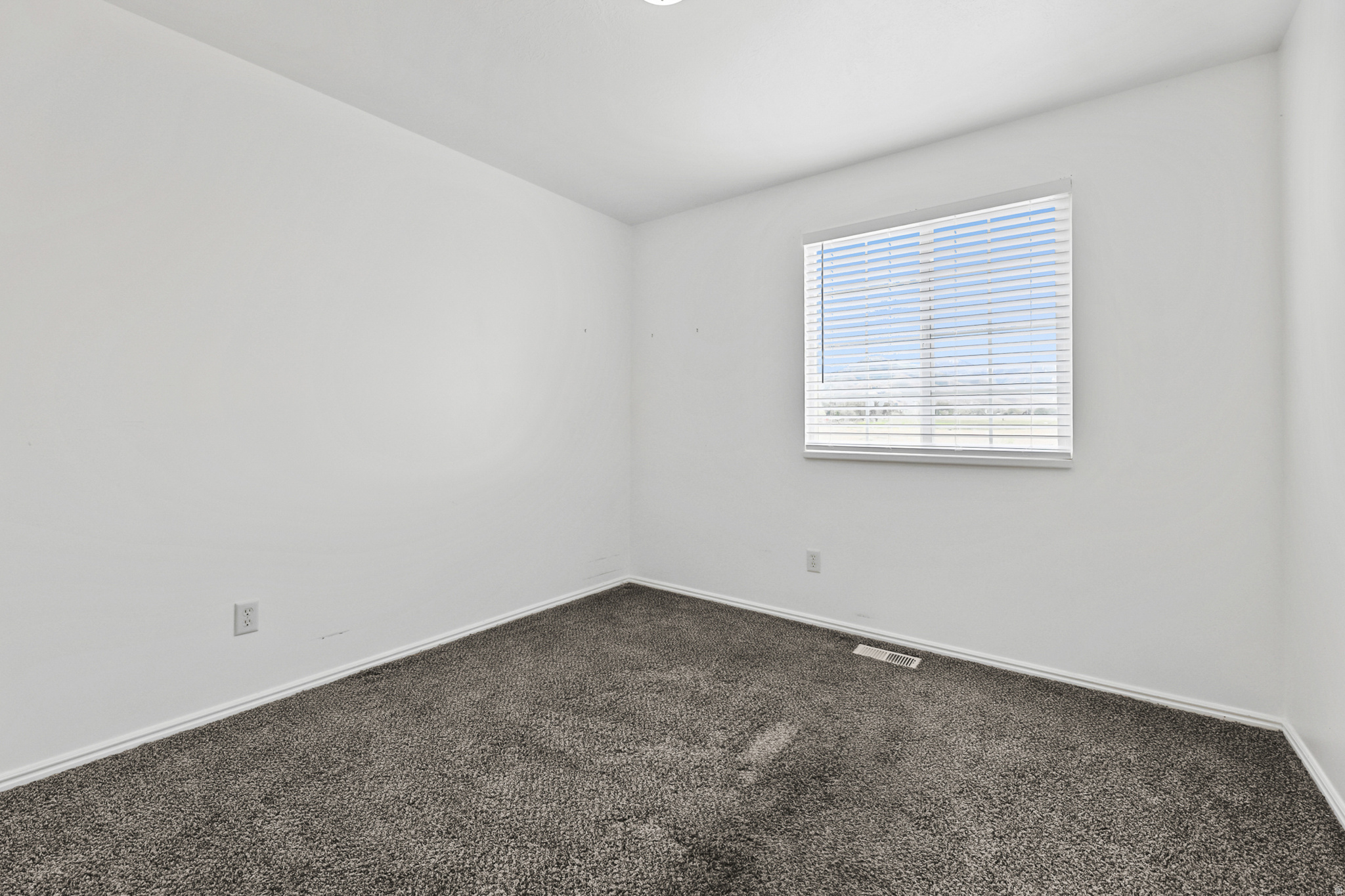 WEST POINT MEADOWS - Residential