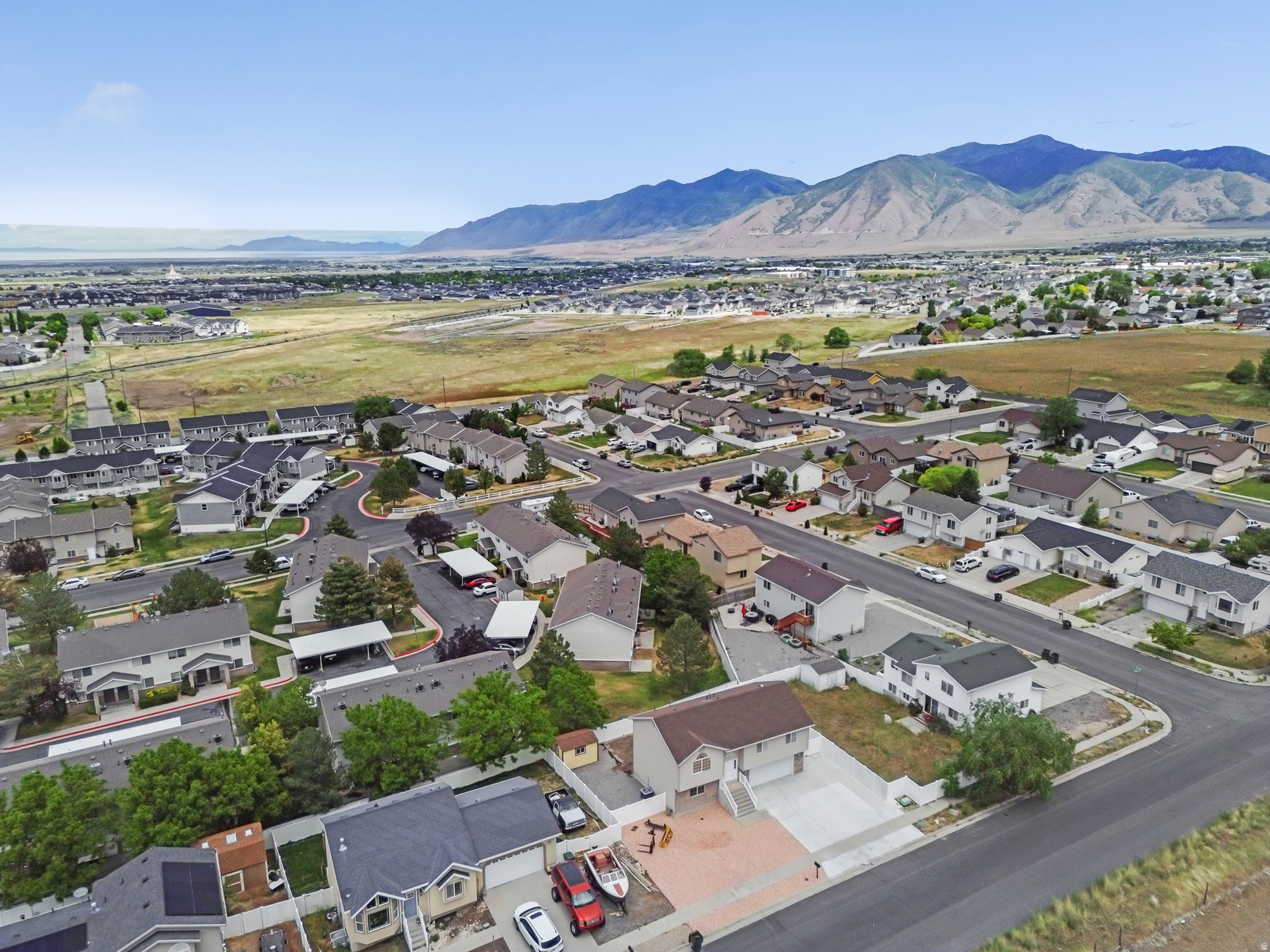 WEST POINT MEADOWS - Residential