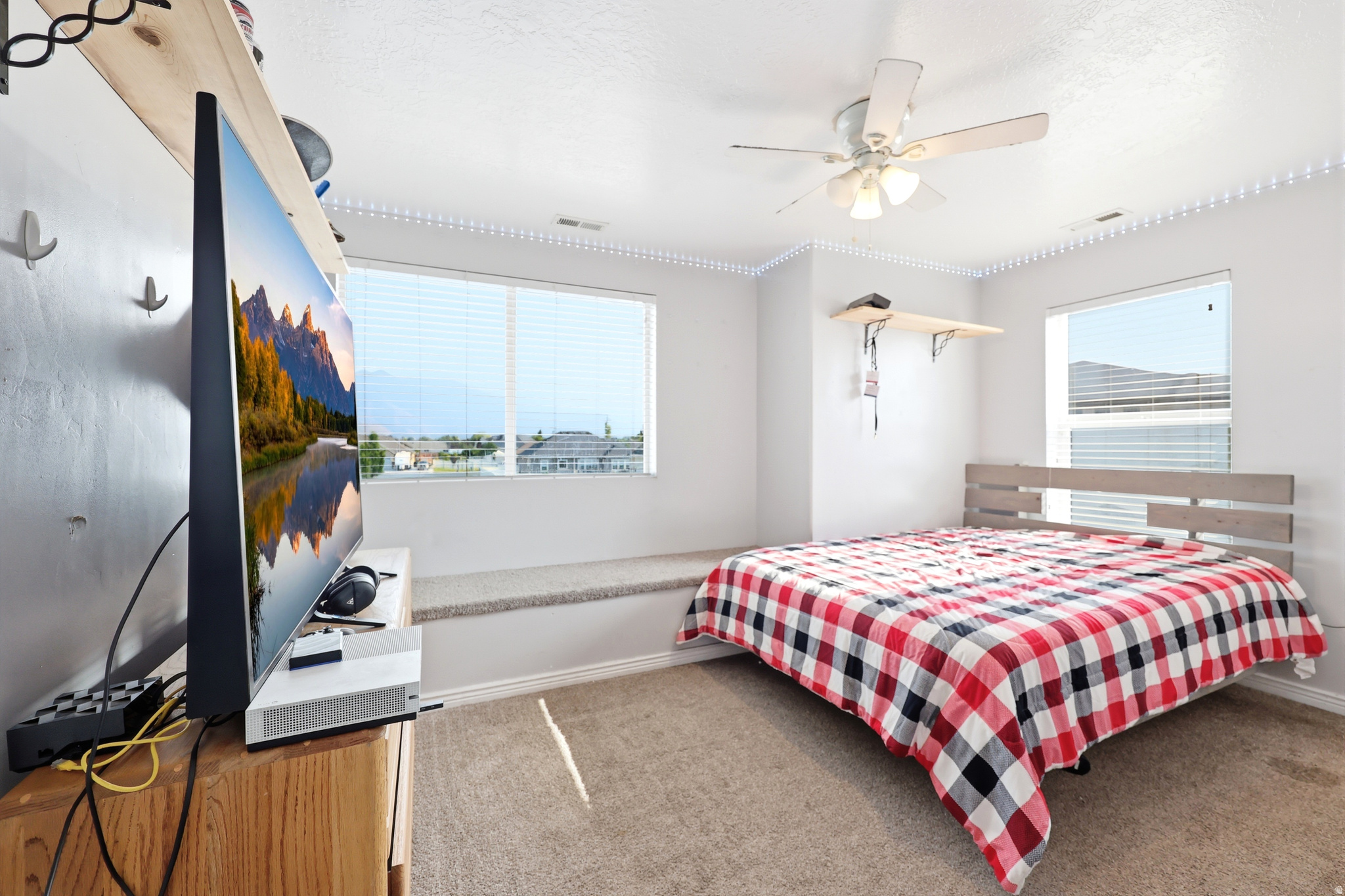 MAPLE MOUNTAIN - Residential