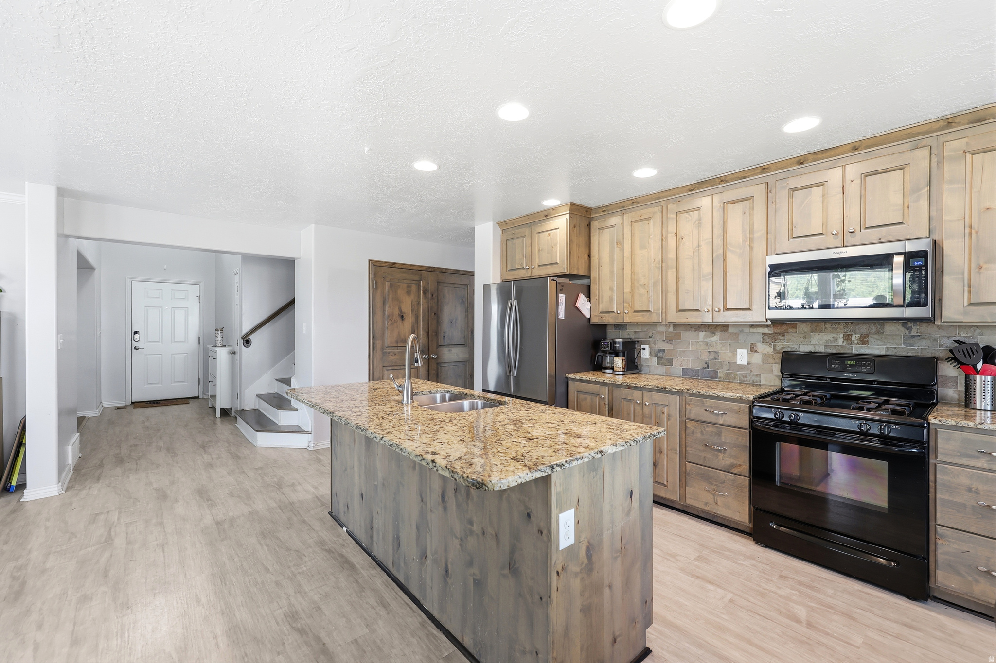 MAPLE MOUNTAIN - Residential