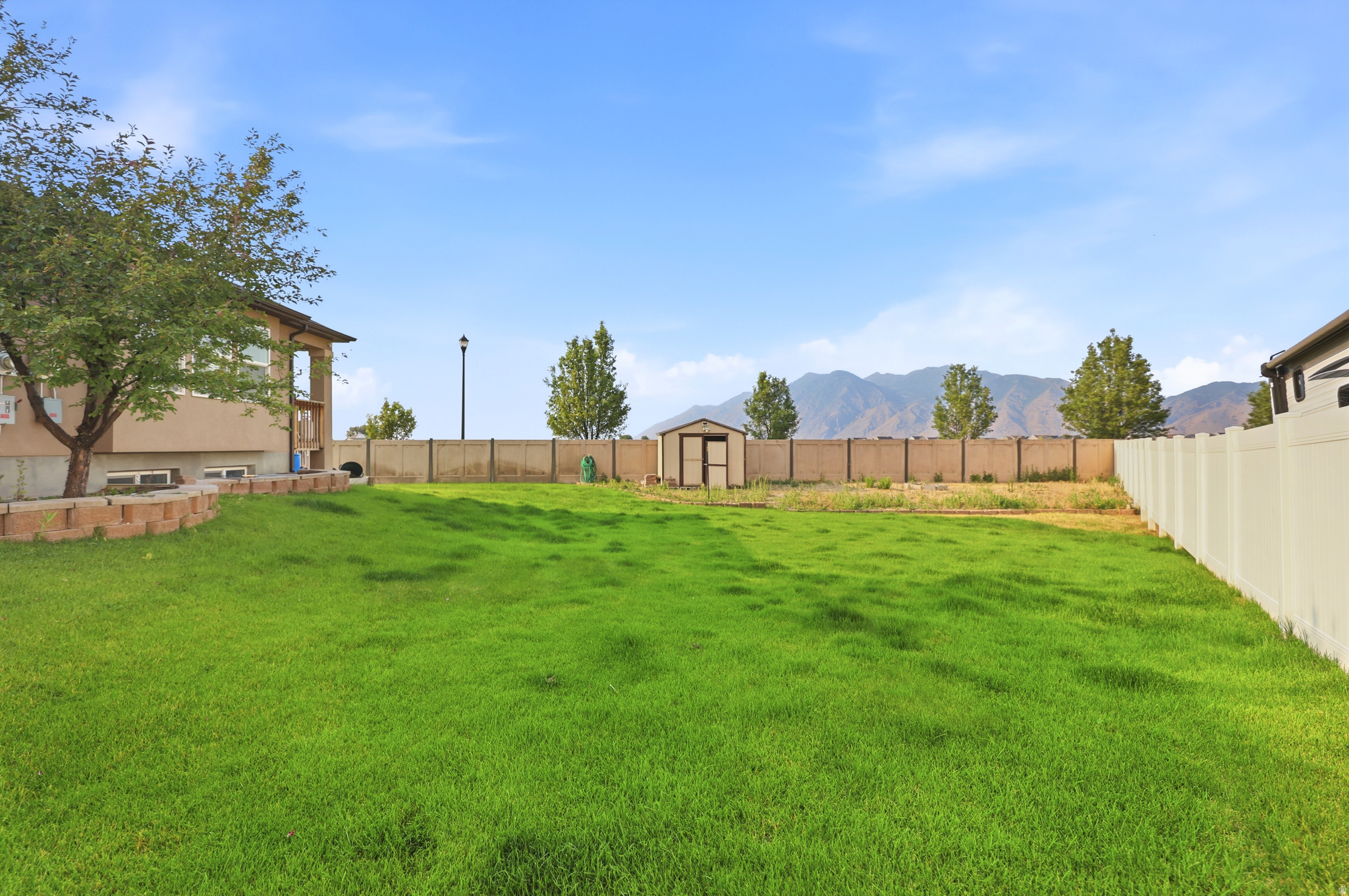 MAPLE MOUNTAIN - Residential