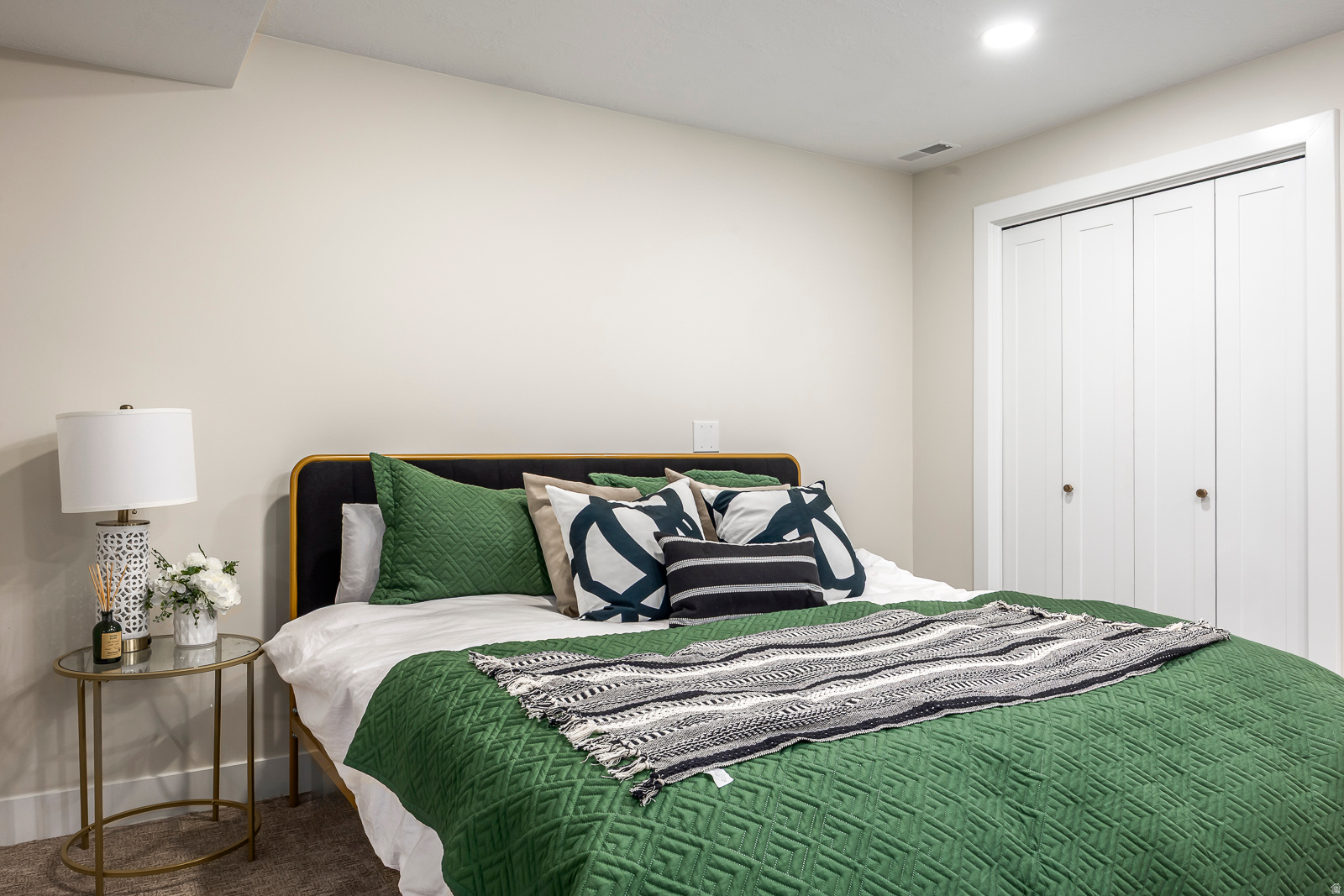 WILLOW CREEK HEIGHTS - Residential