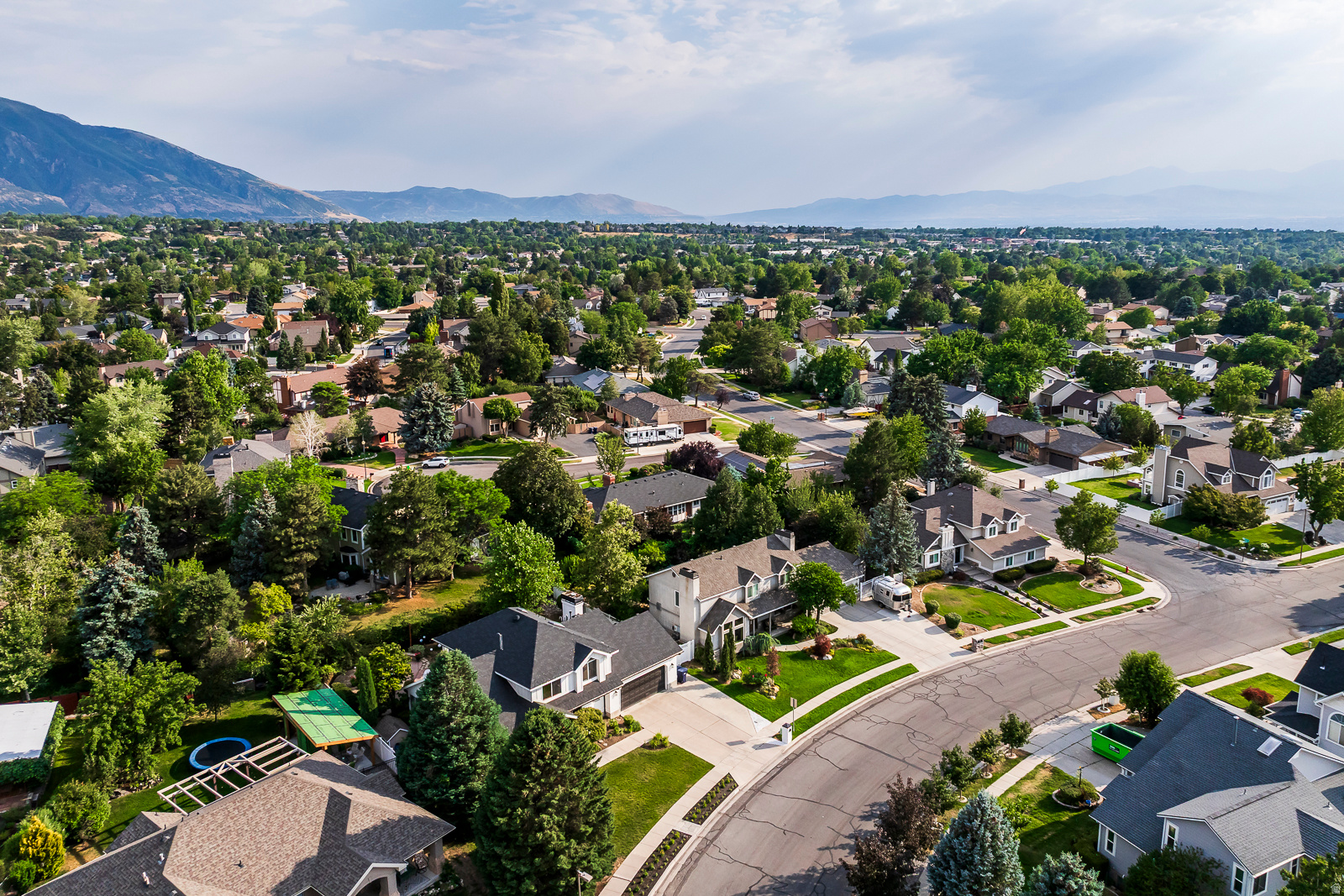 WILLOW CREEK HEIGHTS - Residential