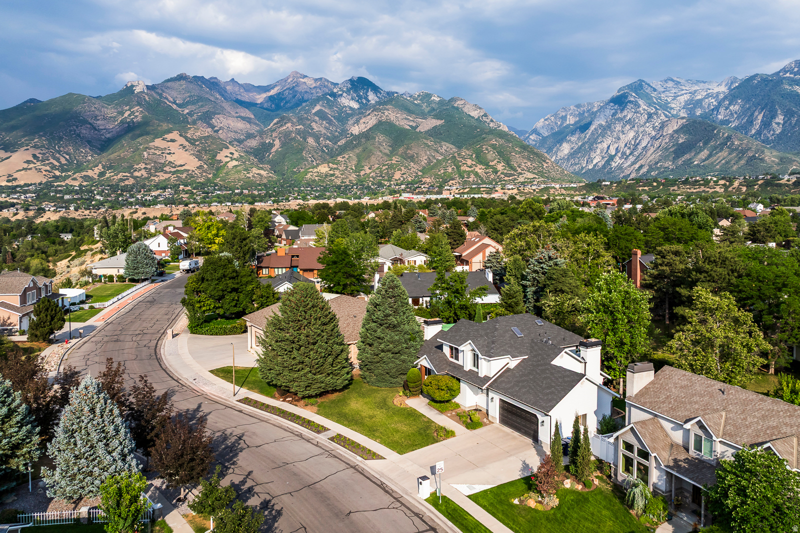 WILLOW CREEK HEIGHTS - Residential