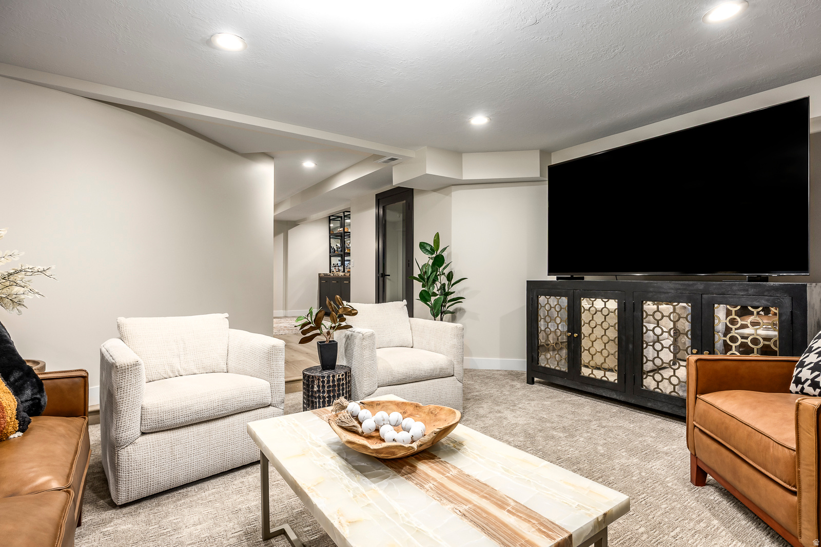 WILLOW CREEK HEIGHTS - Residential
