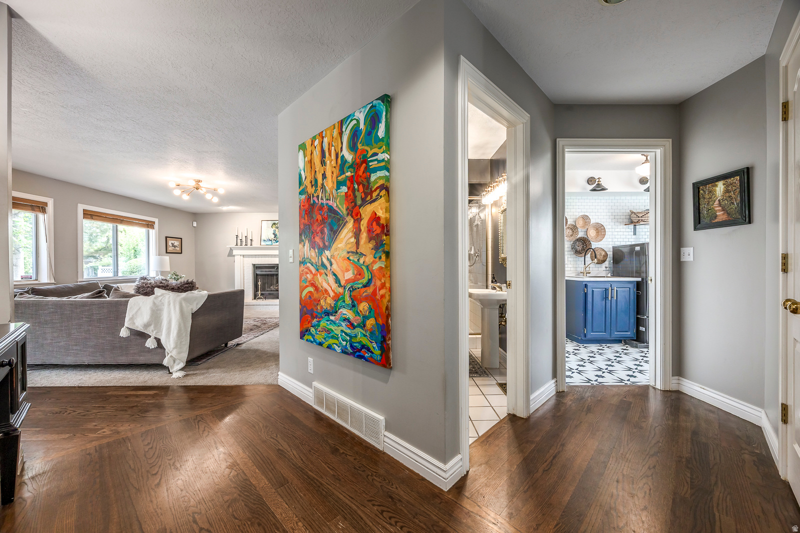 WILLOW CREEK HEIGHTS - Residential