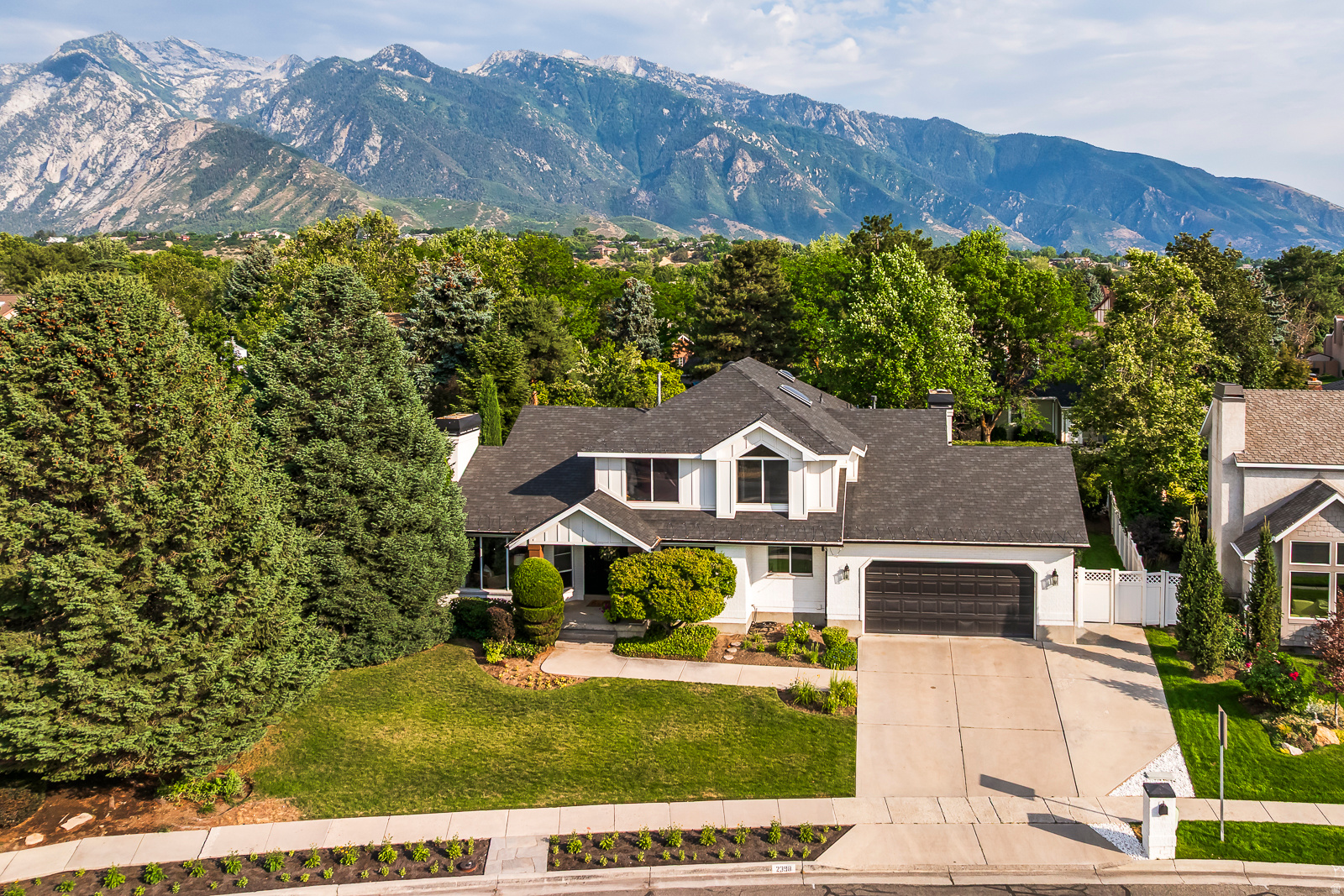 WILLOW CREEK HEIGHTS - Residential