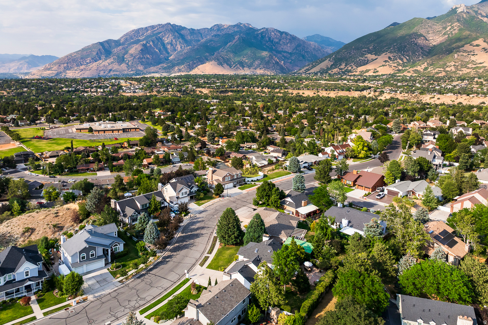 WILLOW CREEK HEIGHTS - Residential