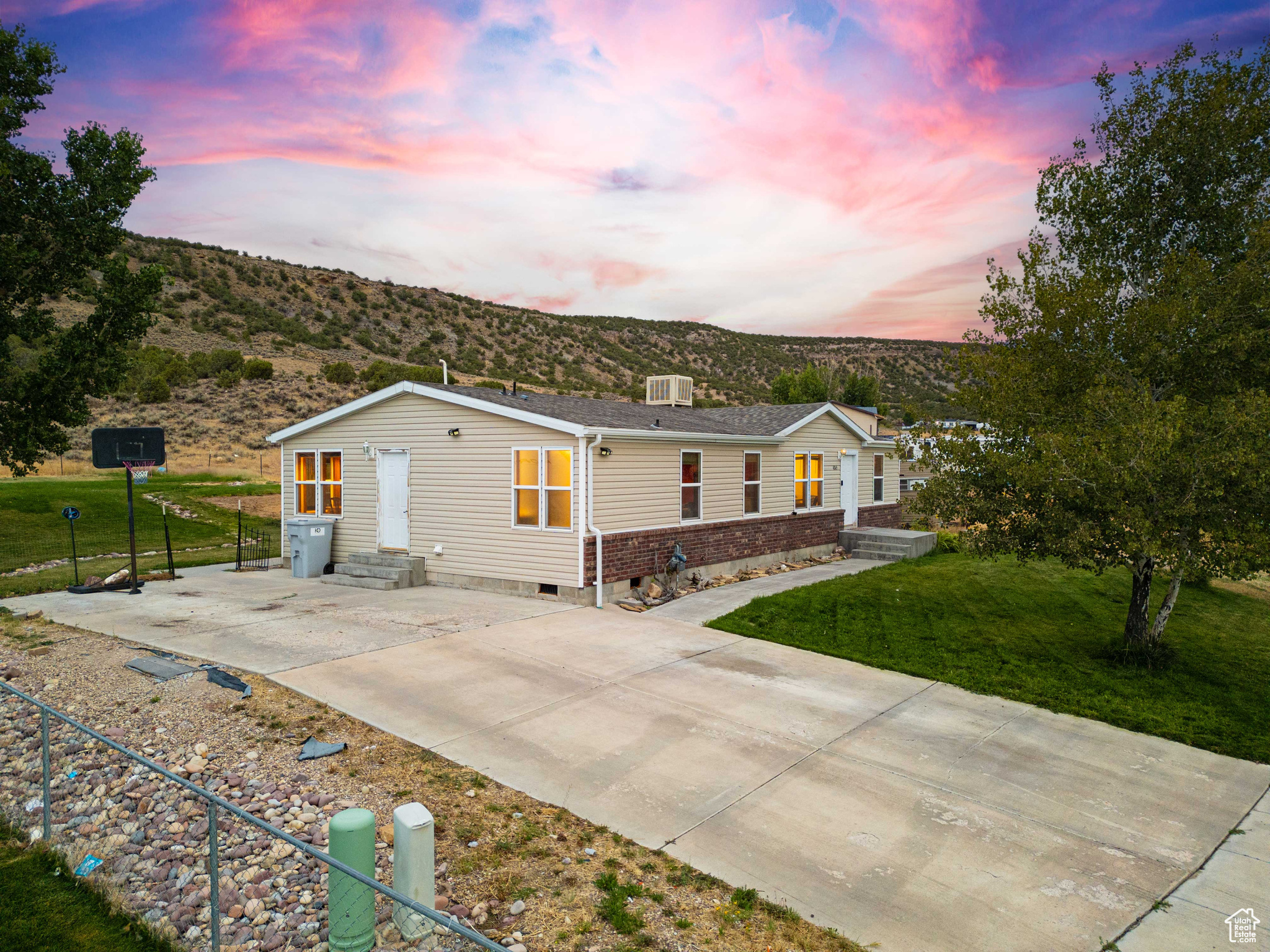 PAINTED HILLS ESTATES SUBDIVISION PLAT A - Residential