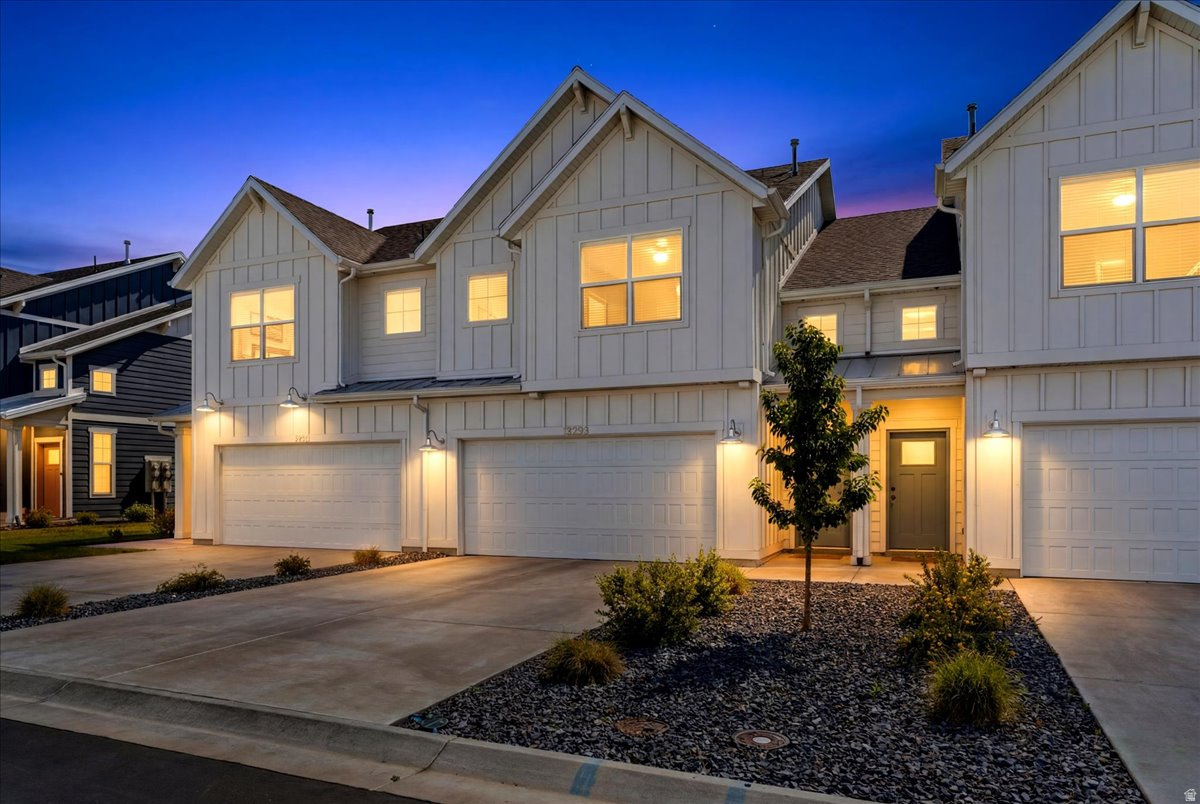 THE COURTYARD AT GREEN FARM - Residential