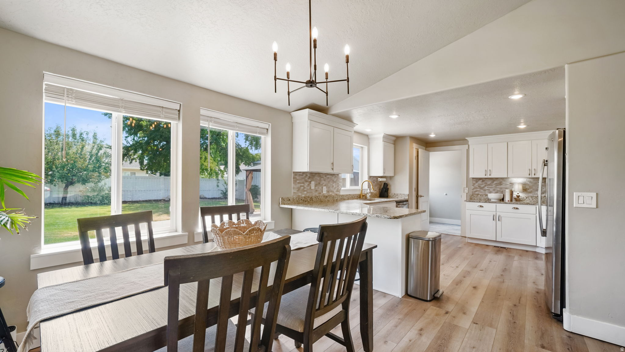 ALPINE COUNTRY CLUB - Residential