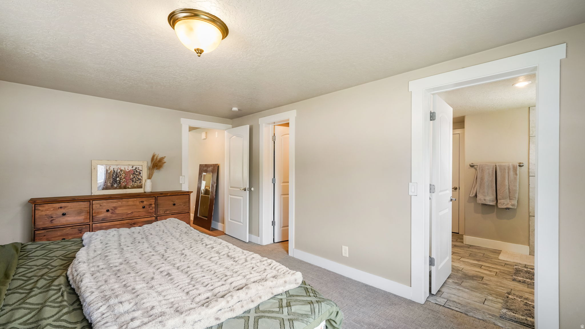 ALPINE COUNTRY CLUB - Residential