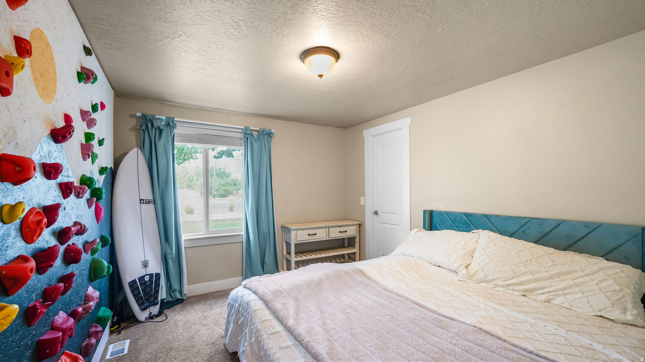 ALPINE COUNTRY CLUB - Residential