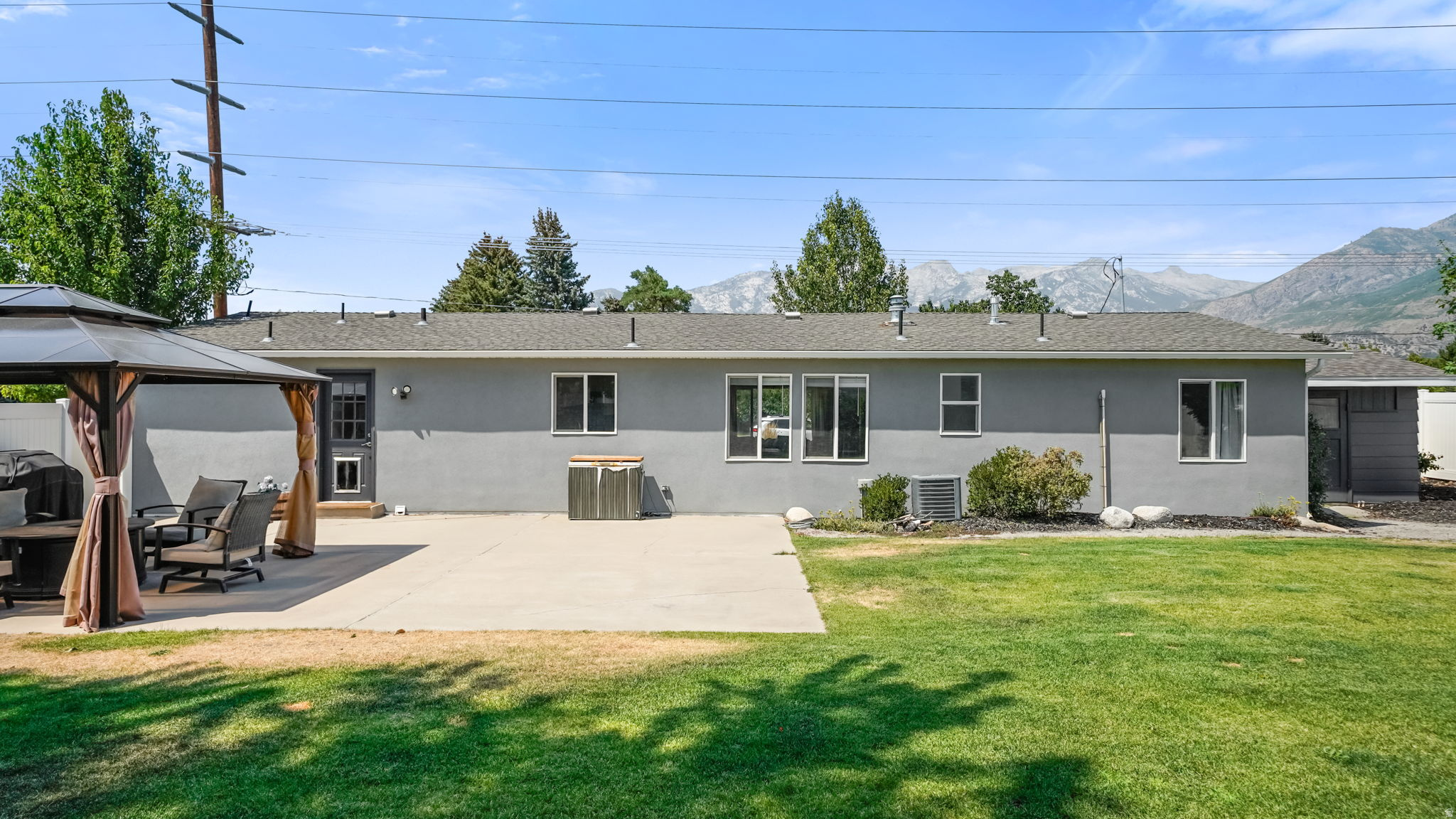 ALPINE COUNTRY CLUB - Residential