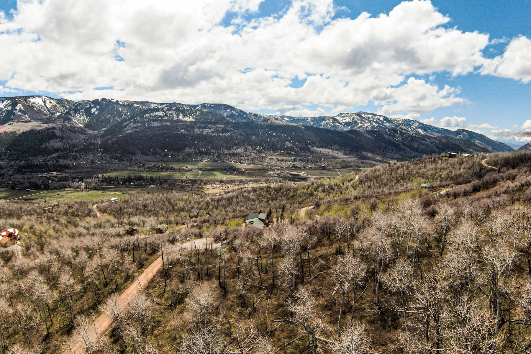 CANYON RIM - Land