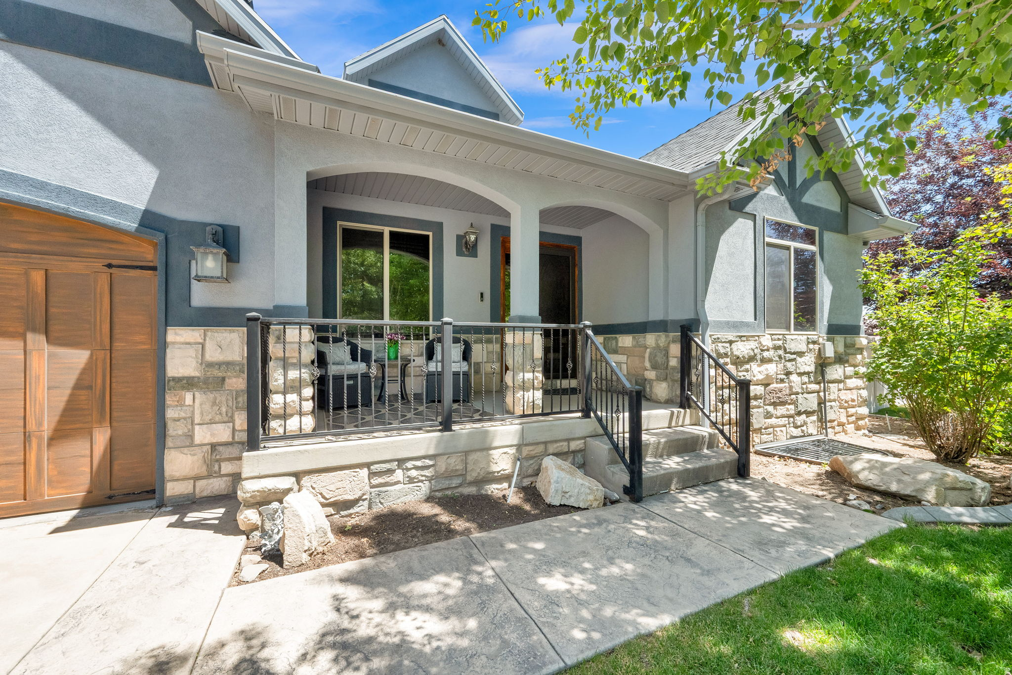 TITHING YARD - Residential