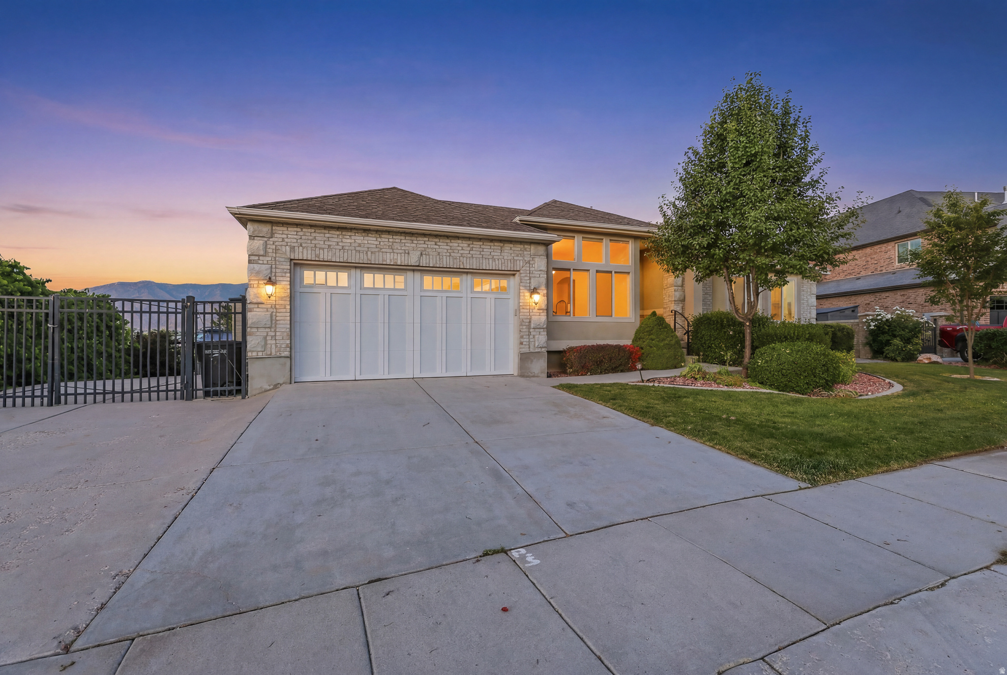 LAKESIDE SUBDIVISION - Residential