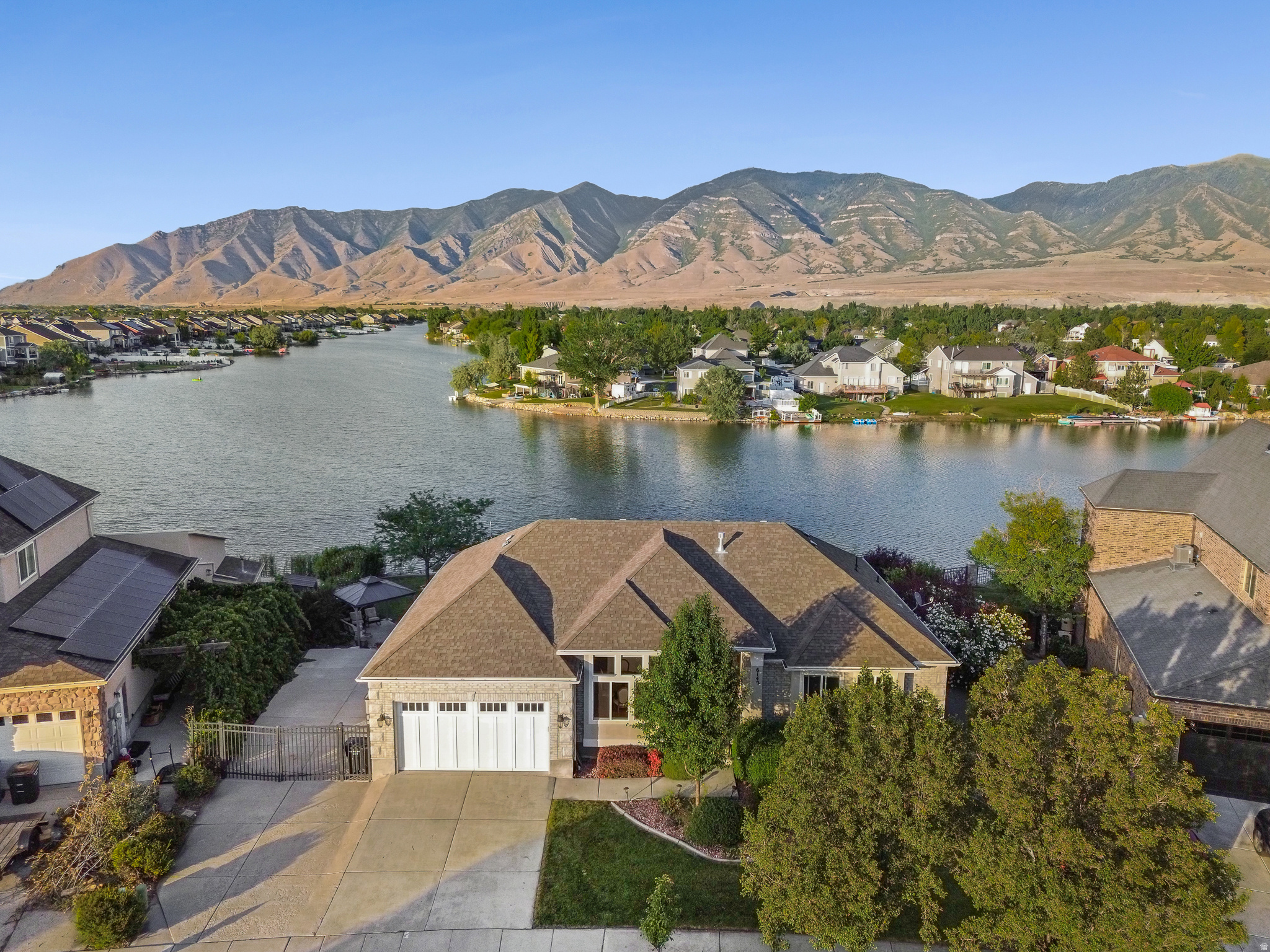 LAKESIDE SUBDIVISION - Residential