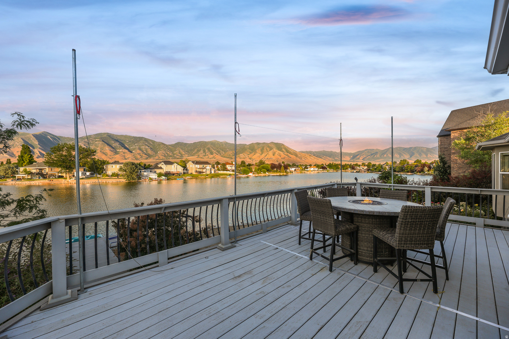 LAKESIDE SUBDIVISION - Residential