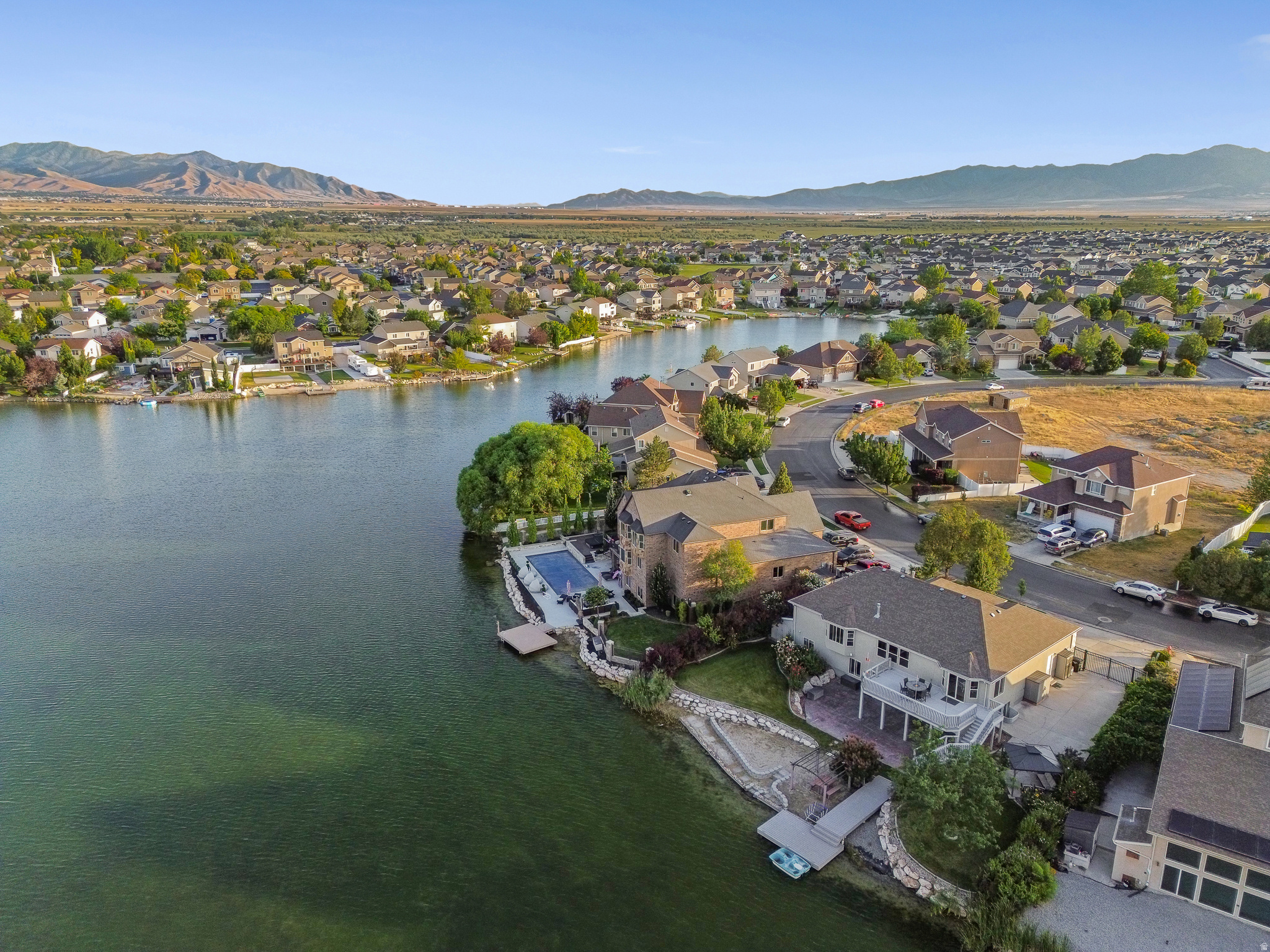 LAKESIDE SUBDIVISION - Residential