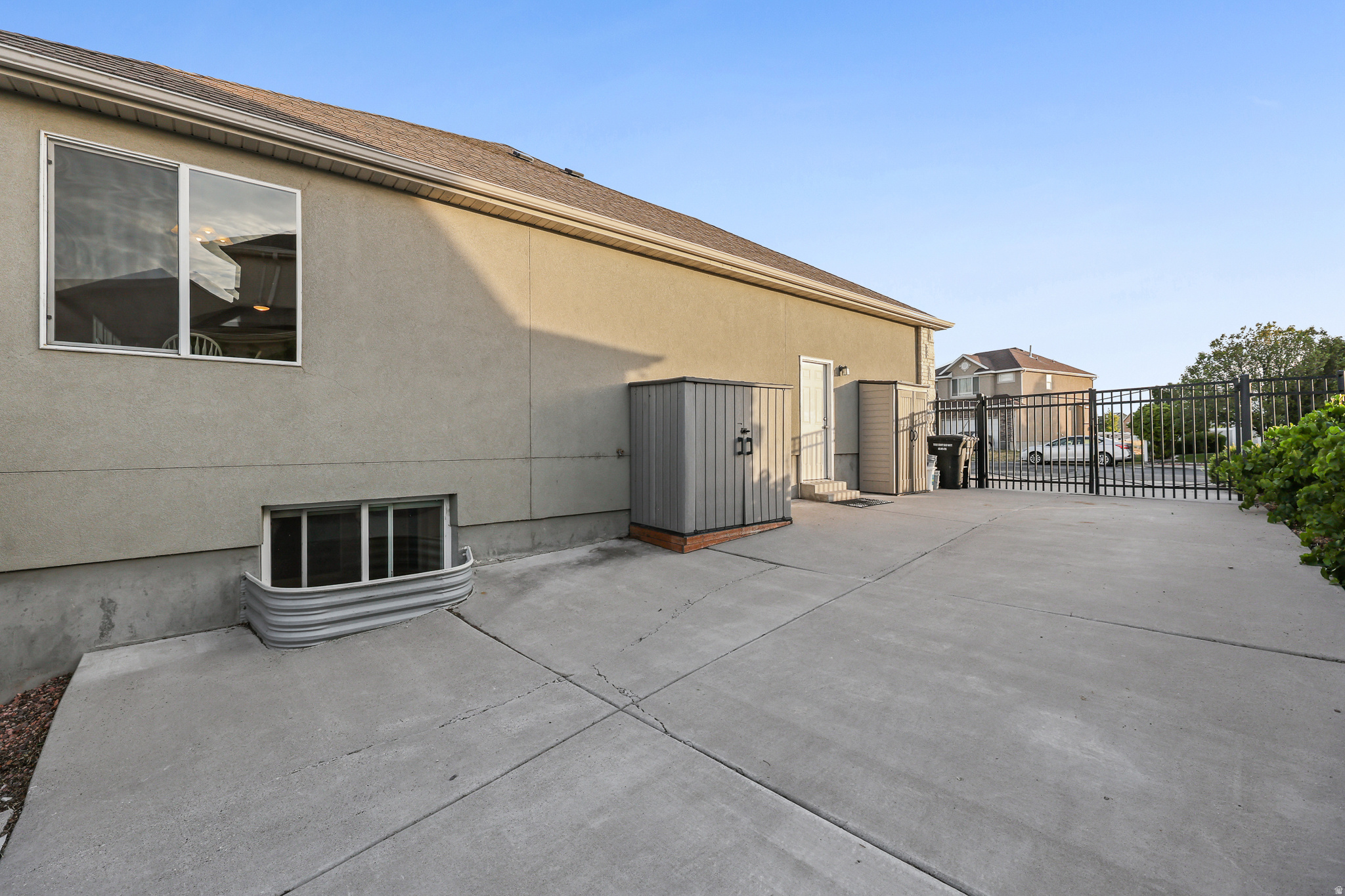 LAKESIDE SUBDIVISION - Residential