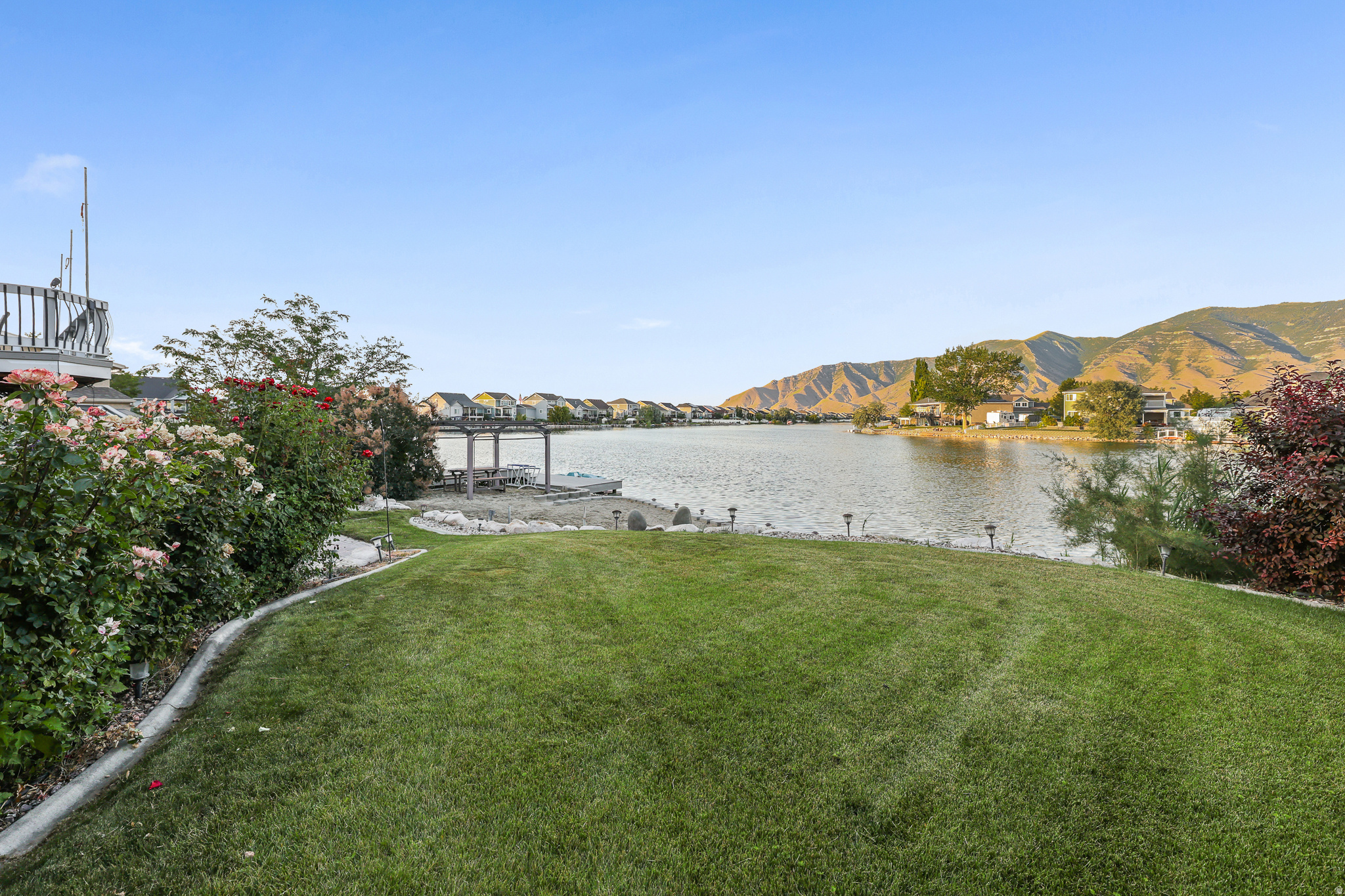 LAKESIDE SUBDIVISION - Residential