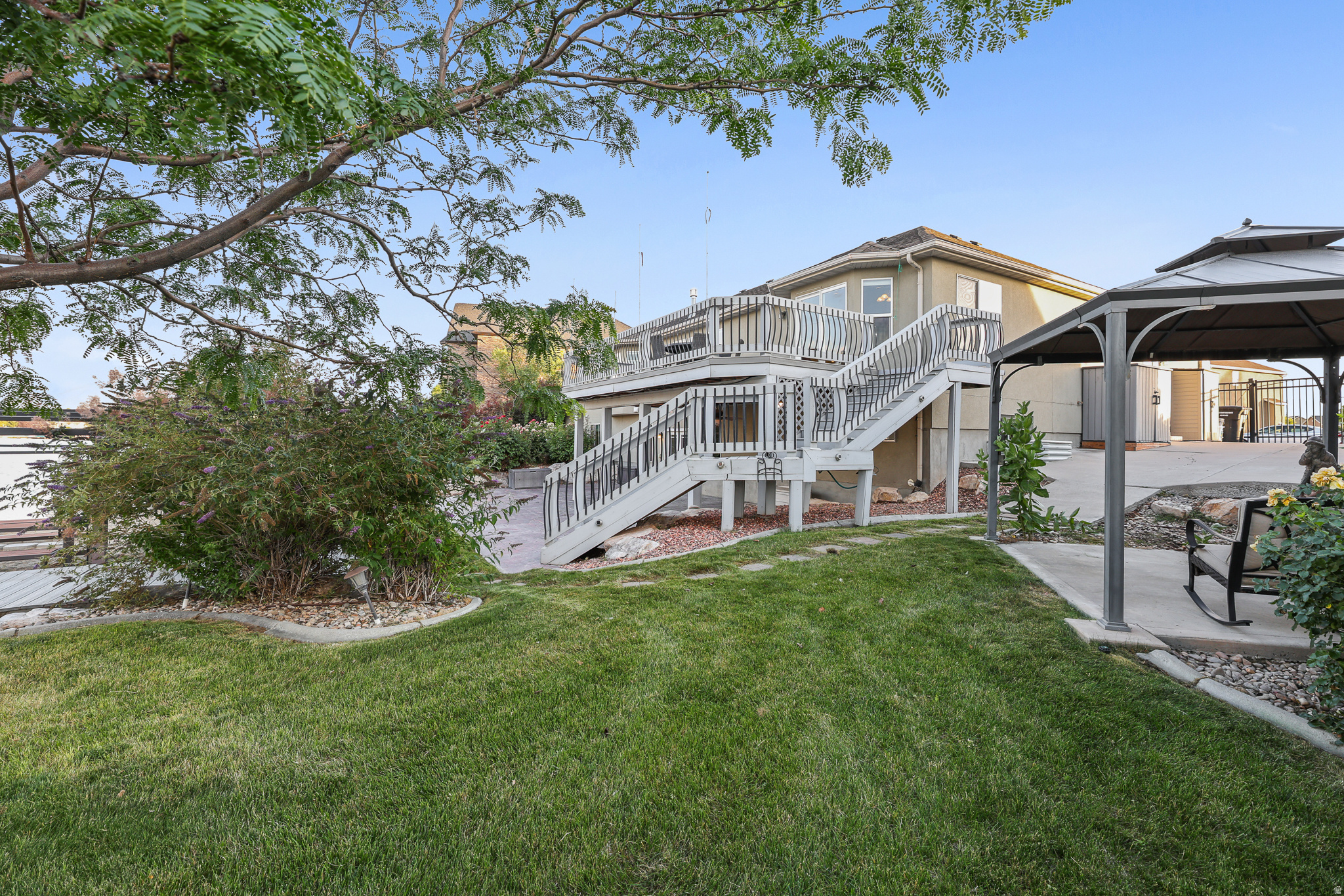 LAKESIDE SUBDIVISION - Residential