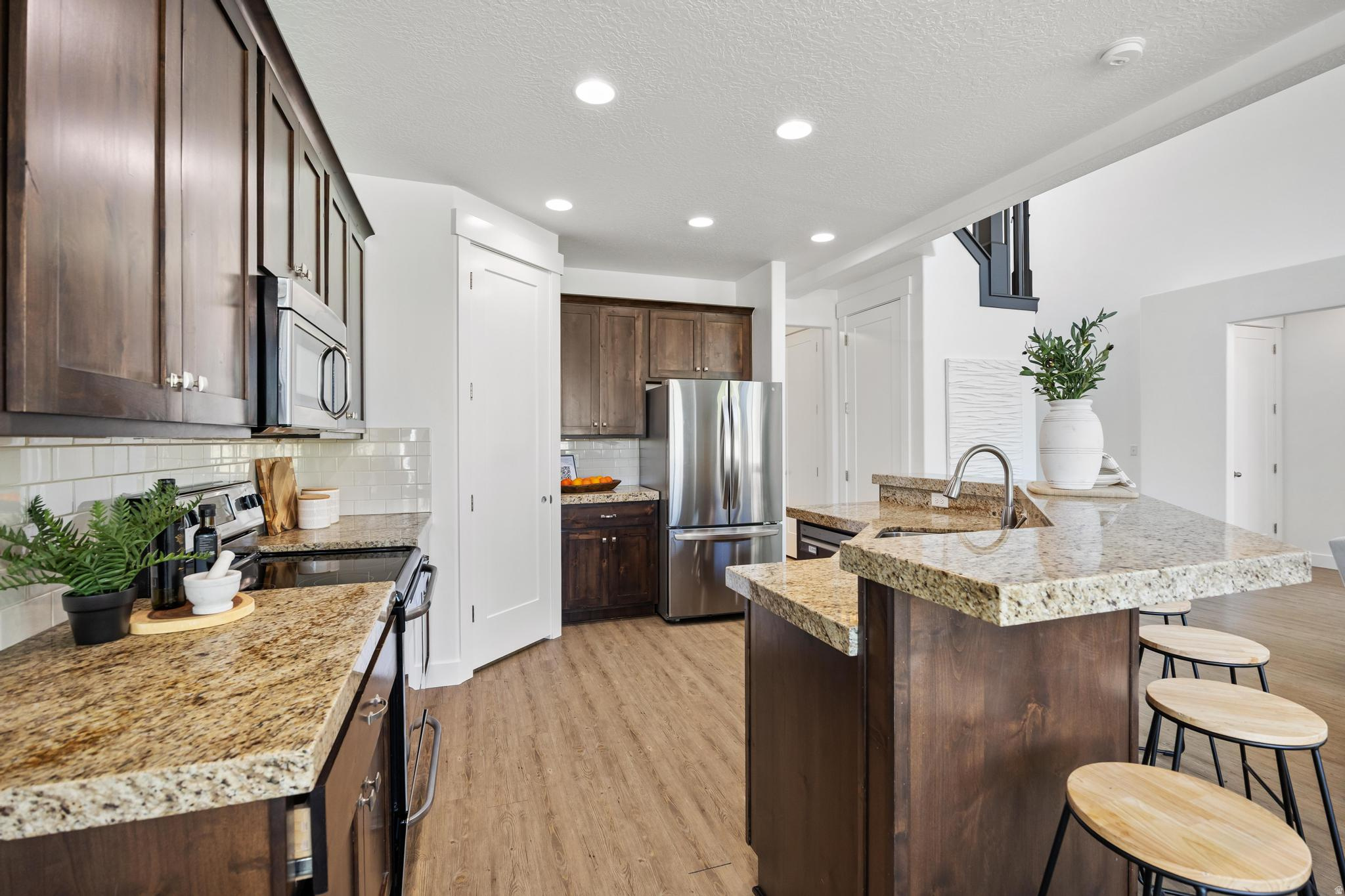 SPRING CREEK RANCH - Residential