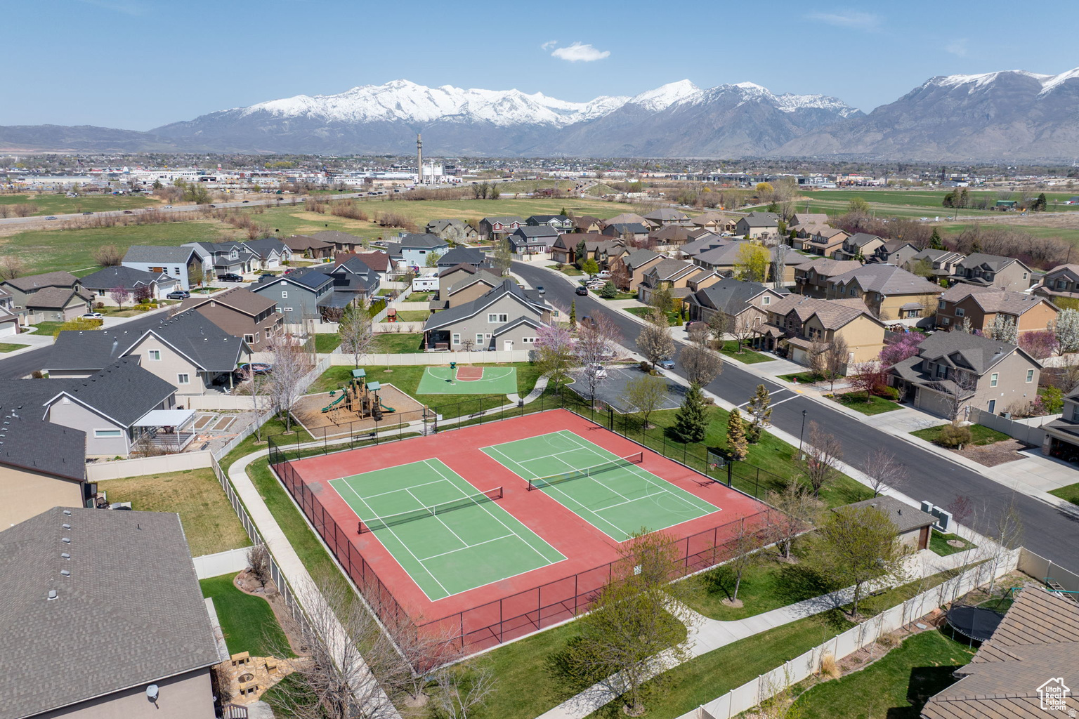 SPRING CREEK RANCH - Residential