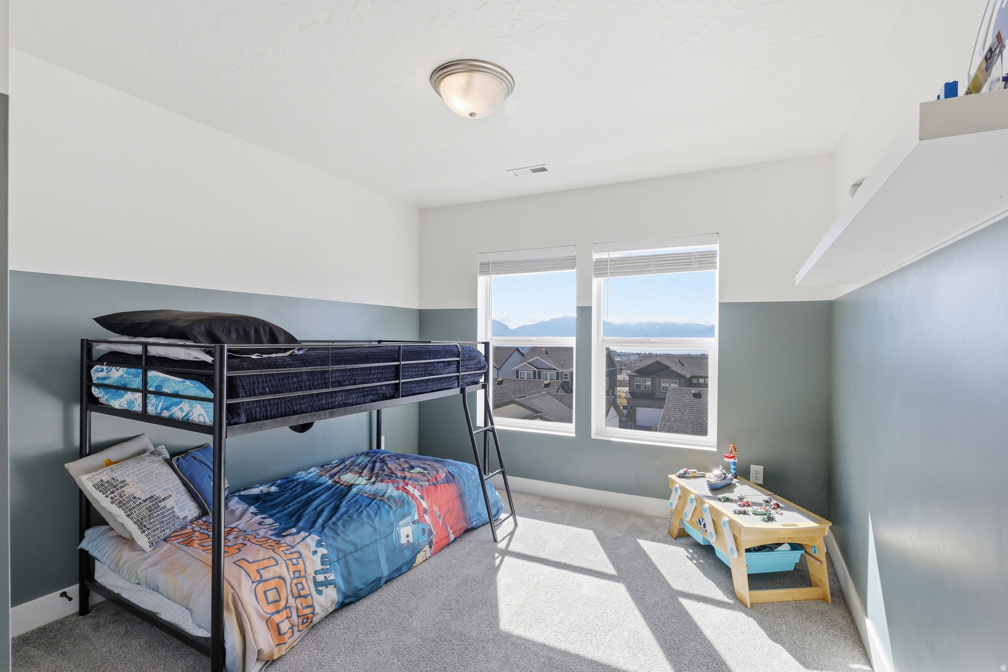 SCENIC MOUNTAIN - Residential