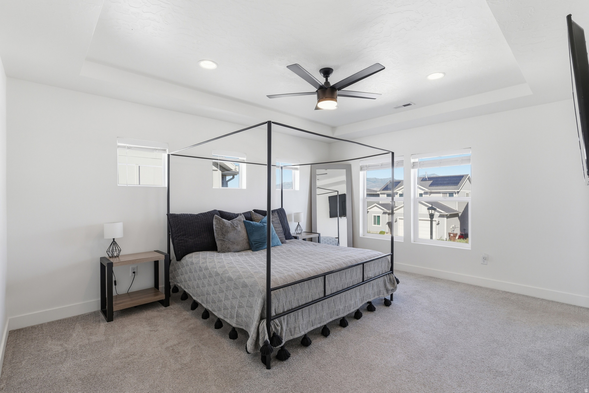 SCENIC MOUNTAIN - Residential