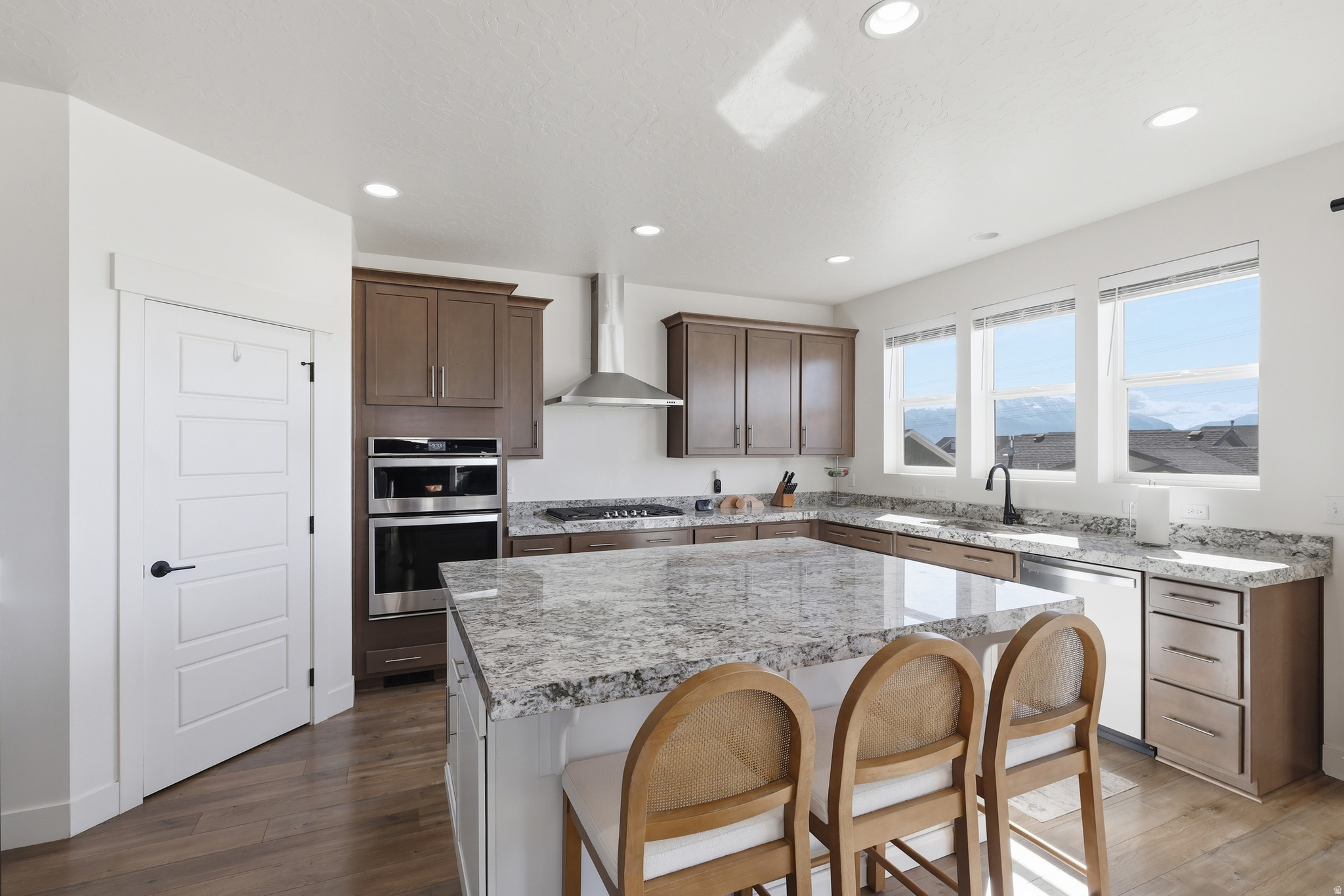 SCENIC MOUNTAIN - Residential