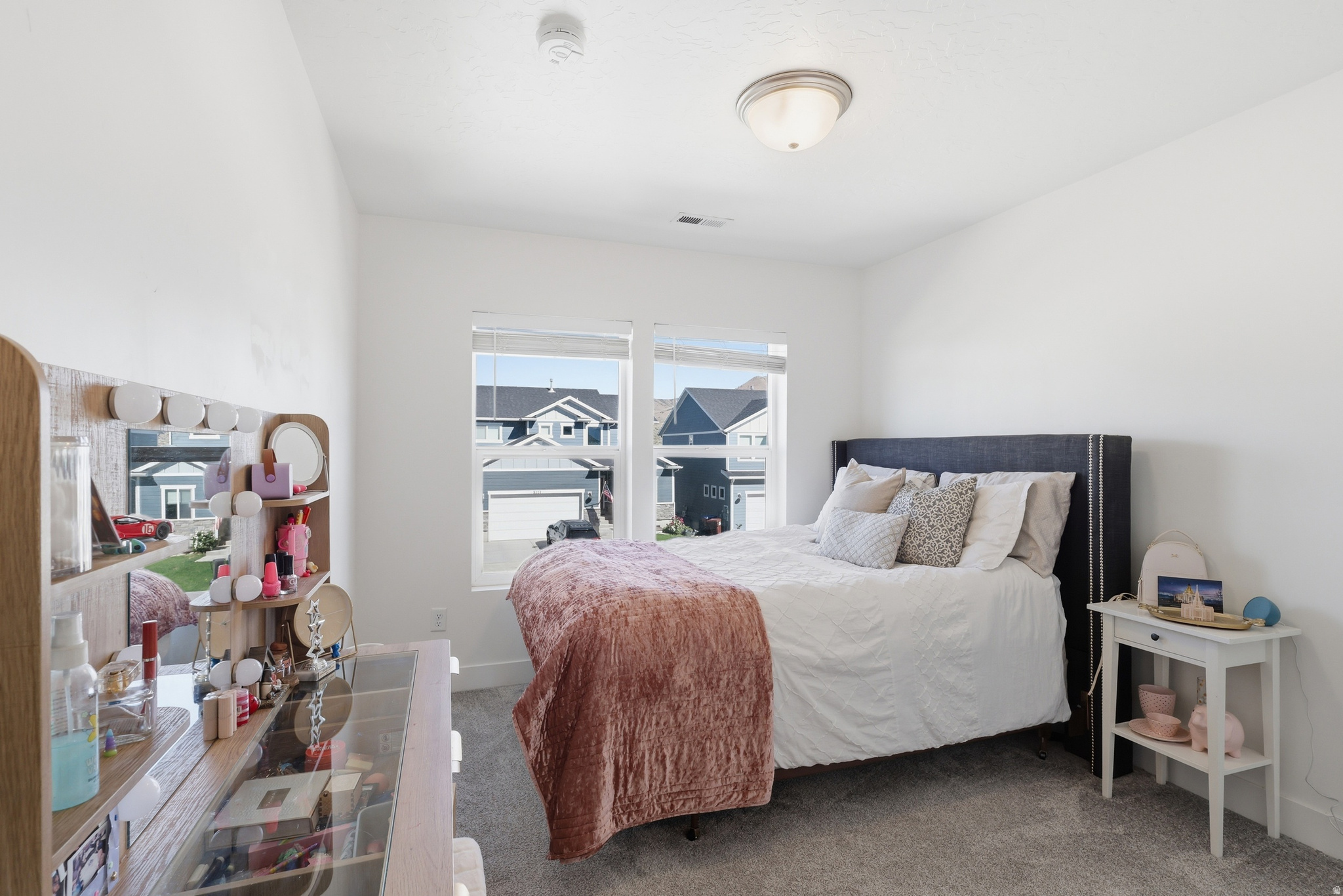 SCENIC MOUNTAIN - Residential