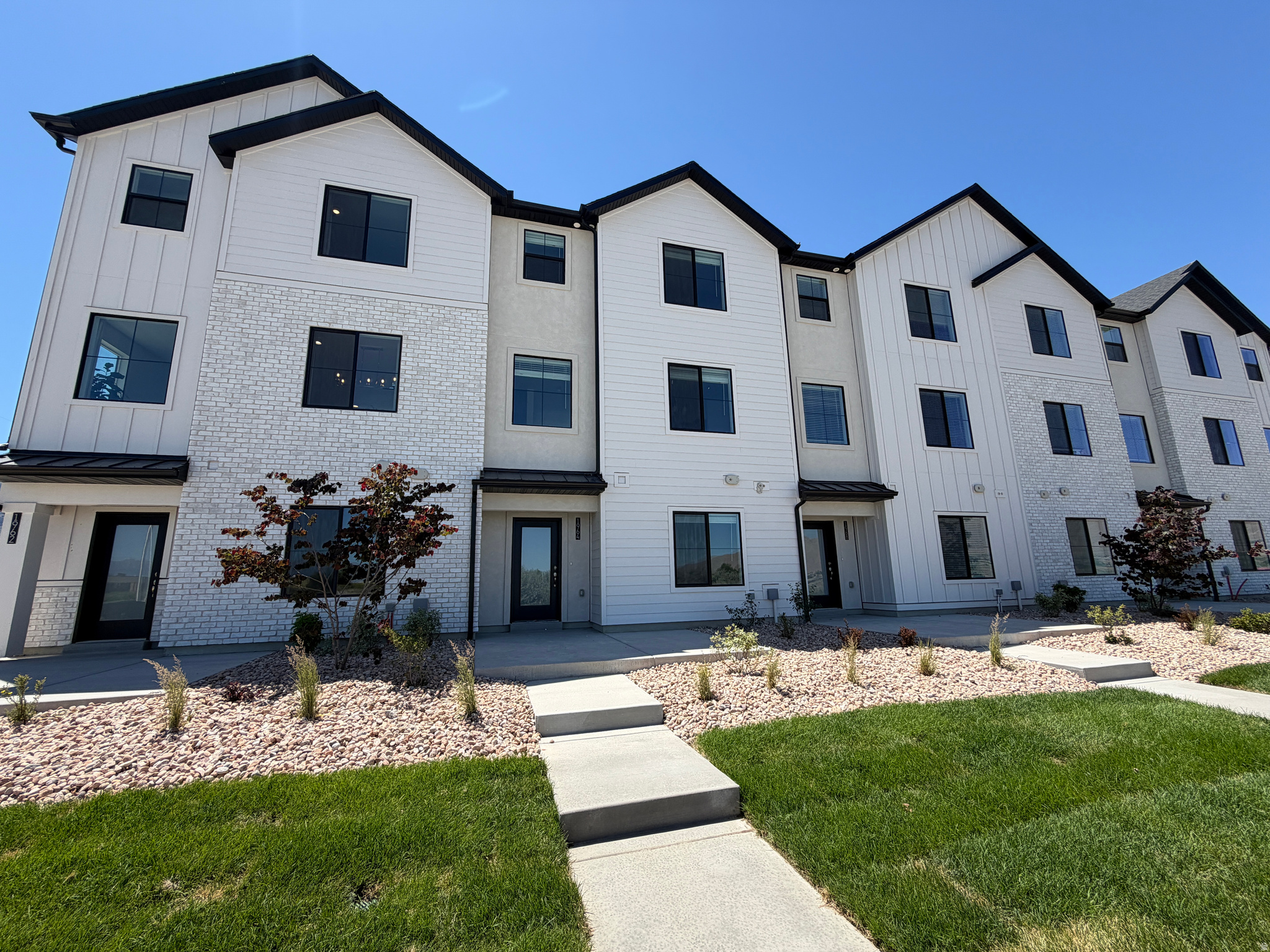 HIATT CREEK - Residential