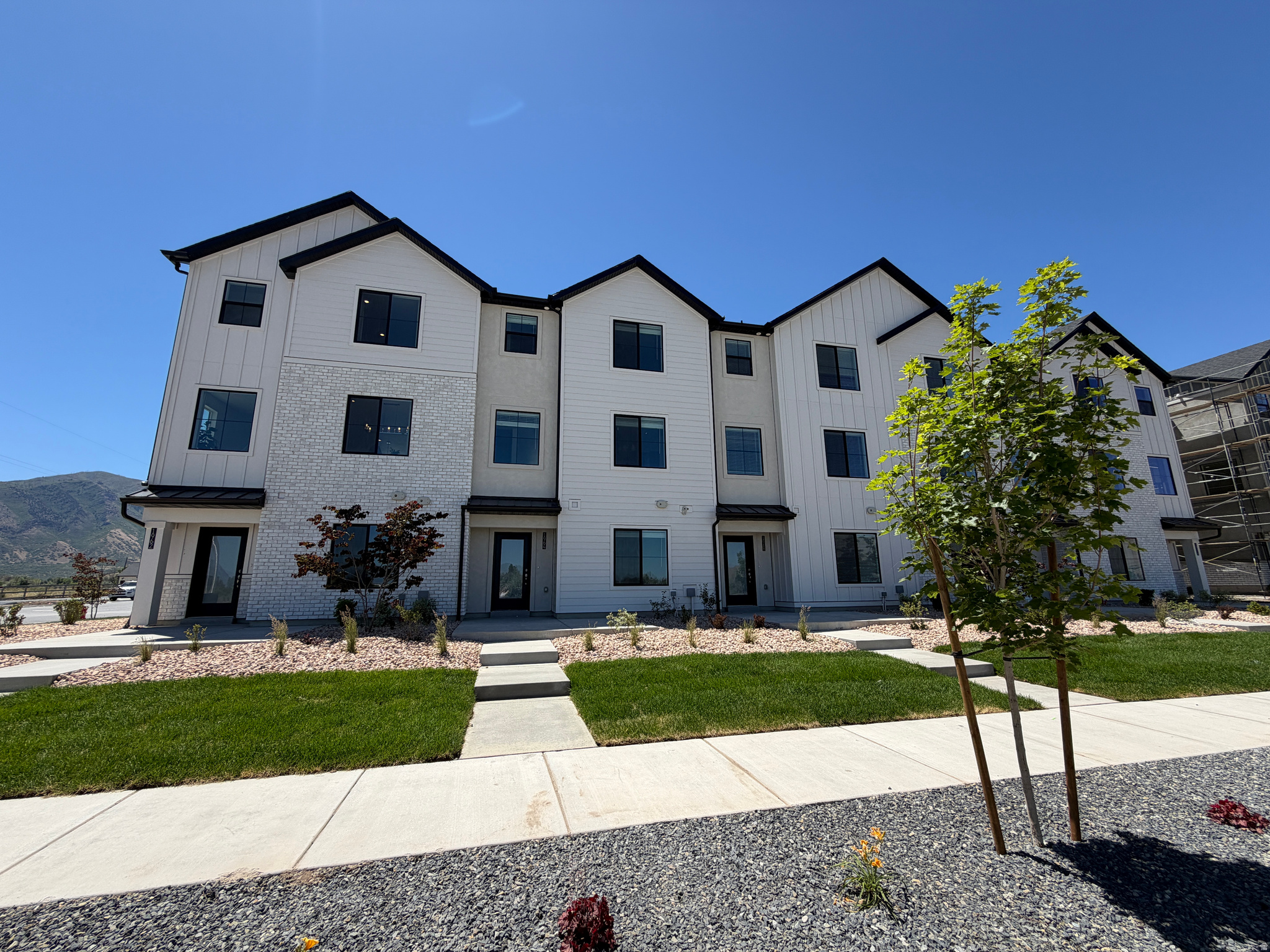 HIATT CREEK - Residential