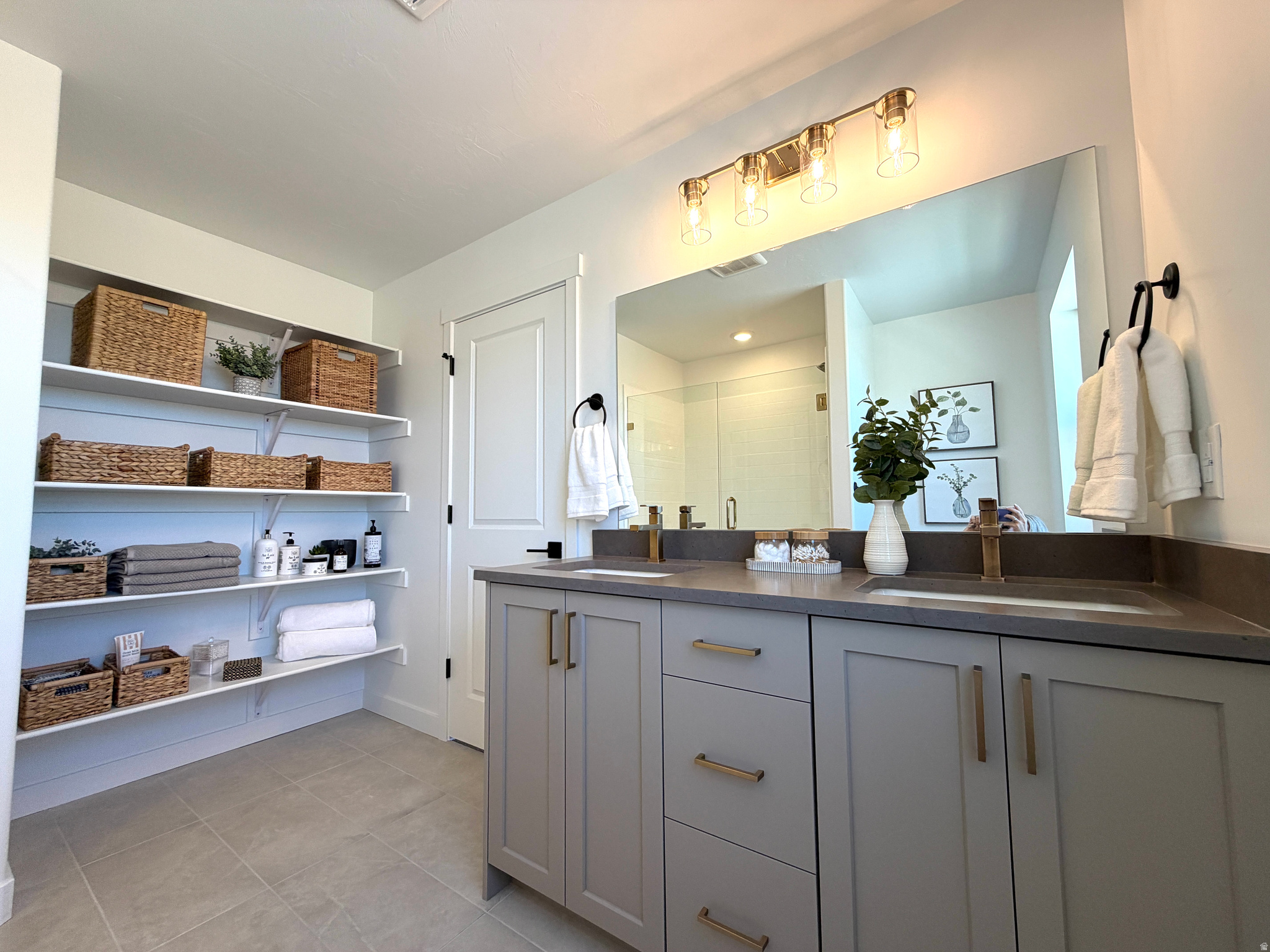 HIATT CREEK - Residential