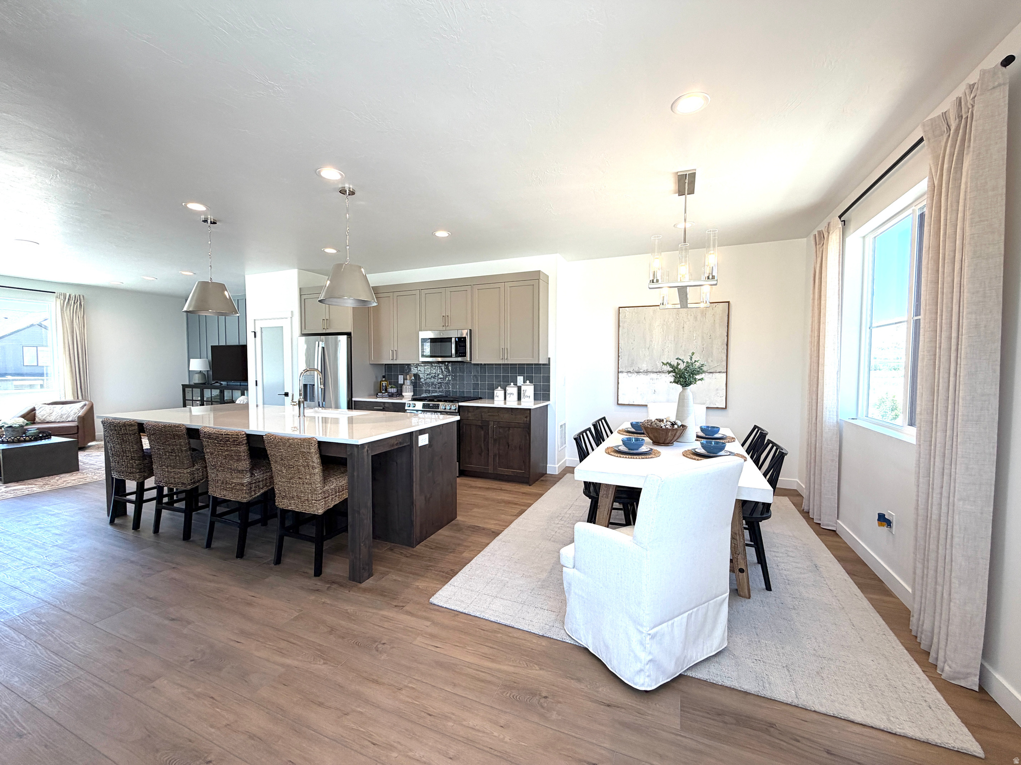 HIATT CREEK - Residential