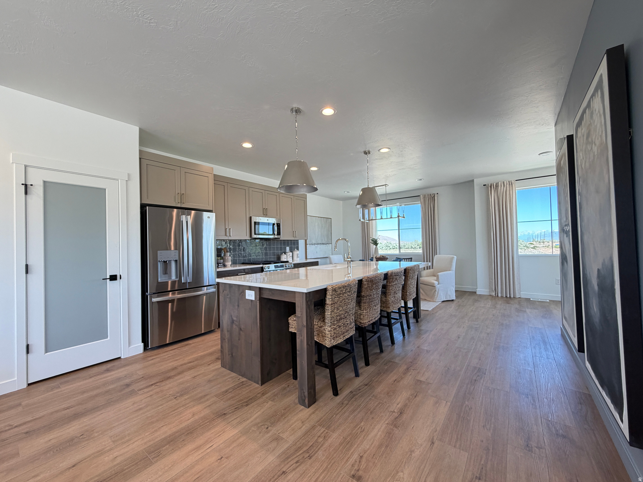HIATT CREEK - Residential