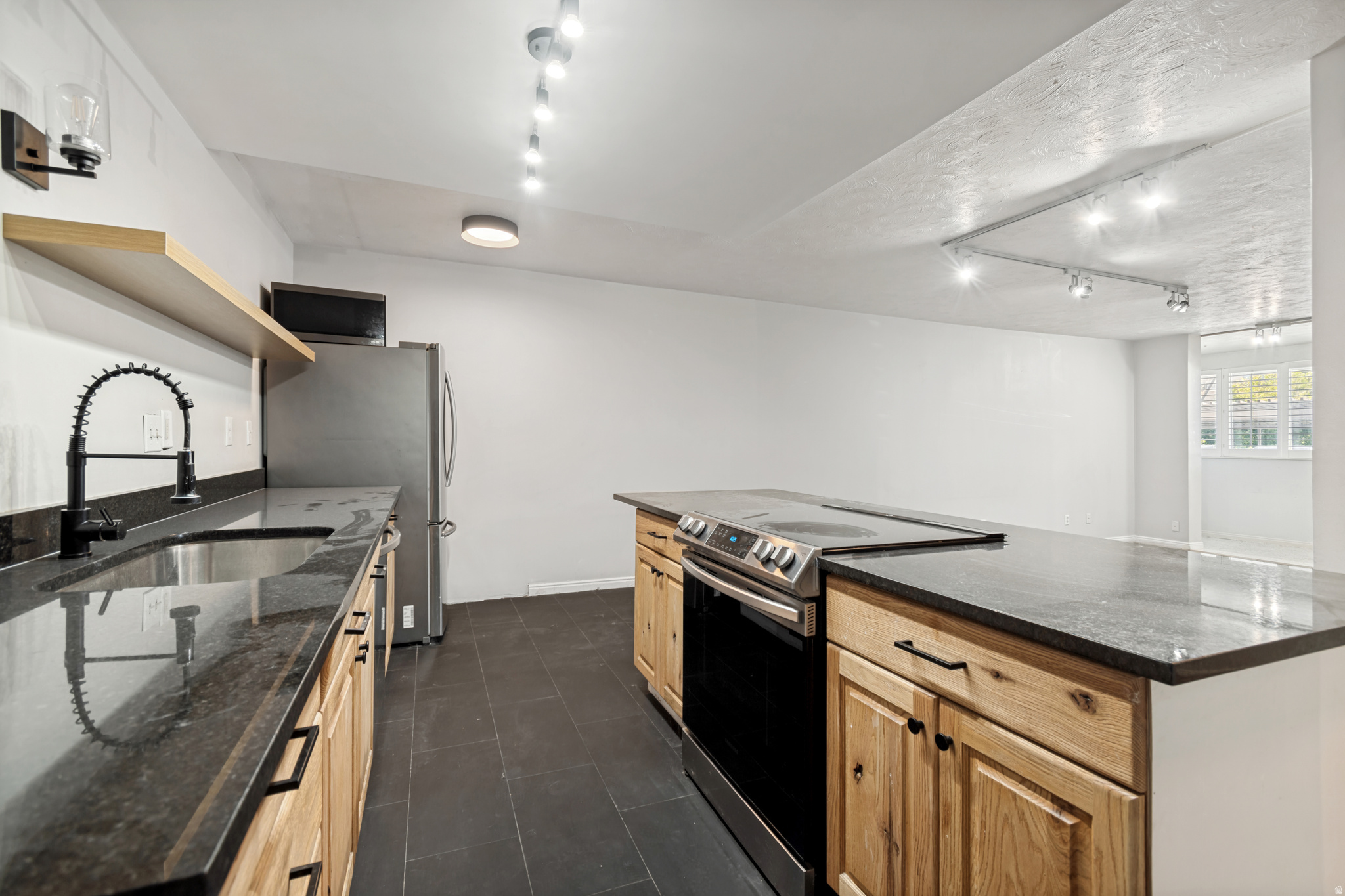 CAPITOL HILL CONDOS - Residential