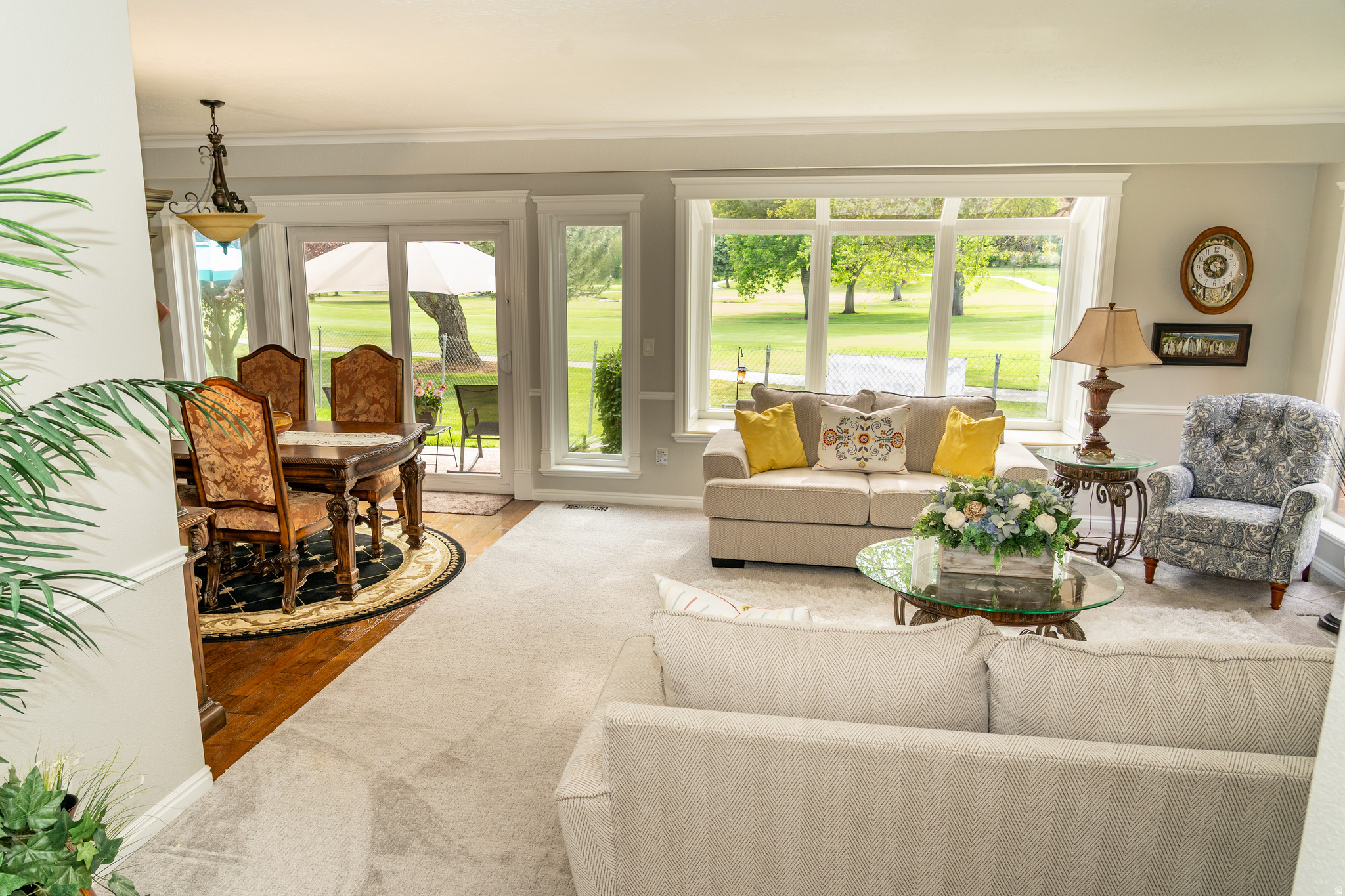 OAKRIDGE VILLAGE CONDOS - Residential