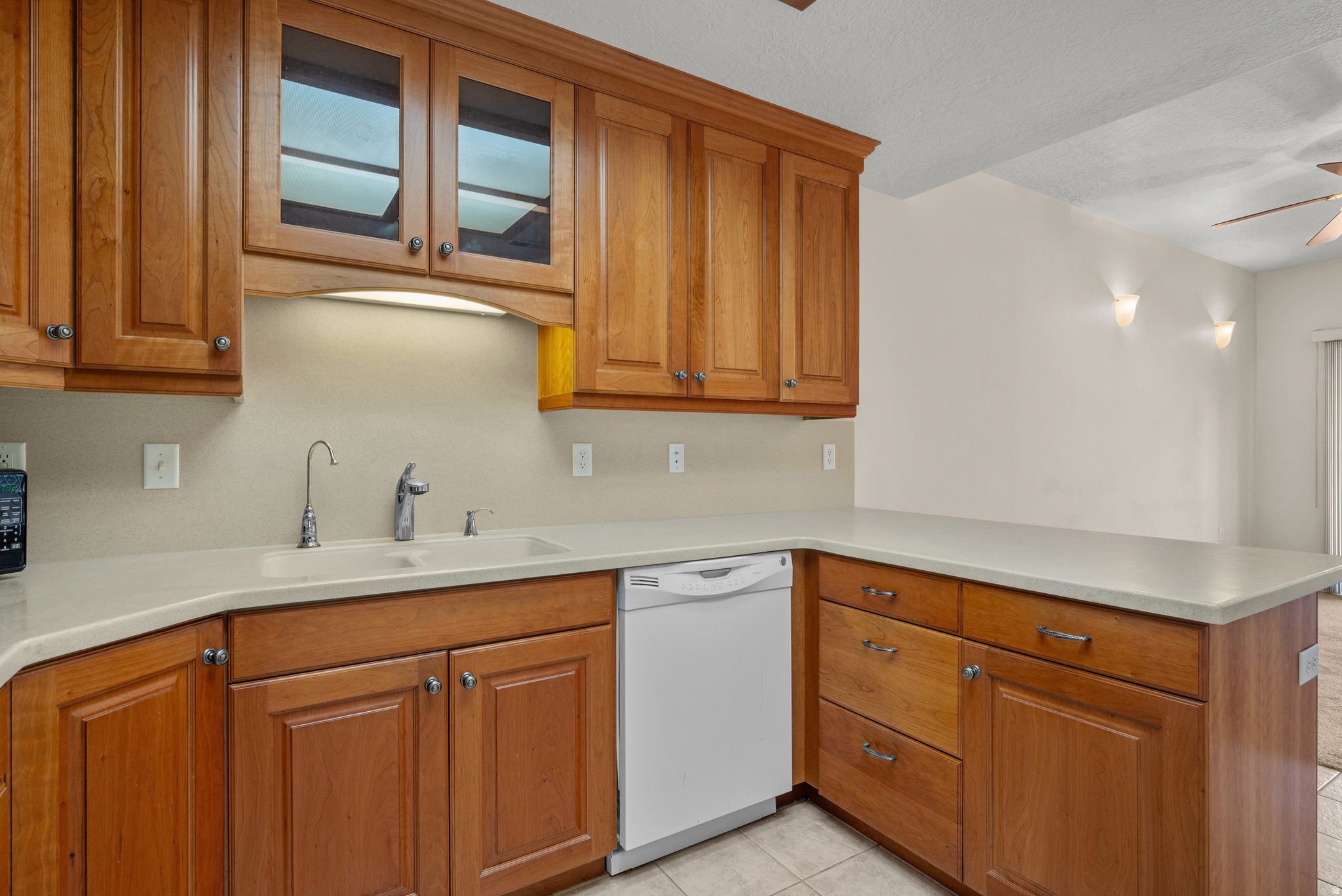 CRESCENT HEIGHTS CONDO - Residential