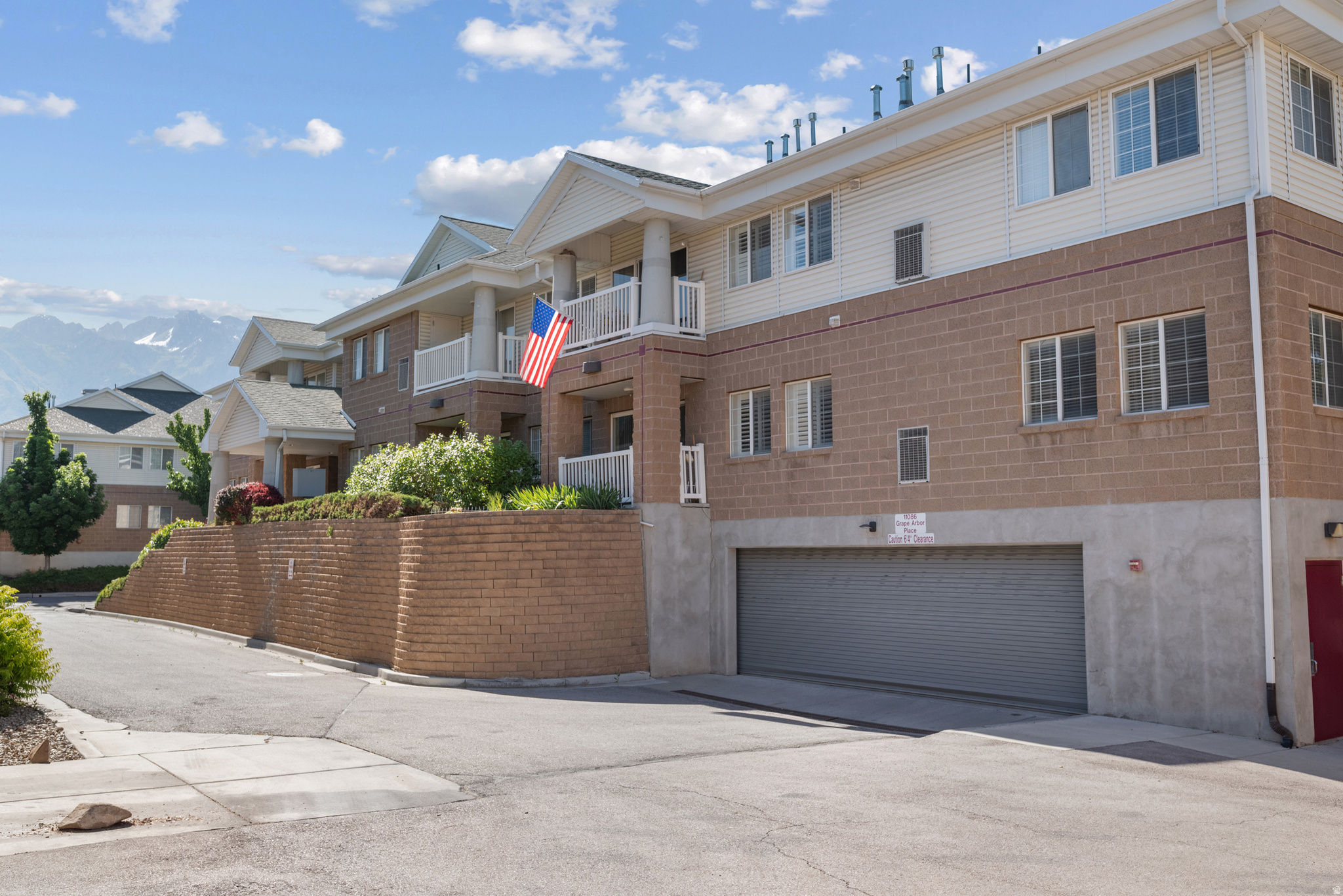 CRESCENT HEIGHTS CONDO - Residential
