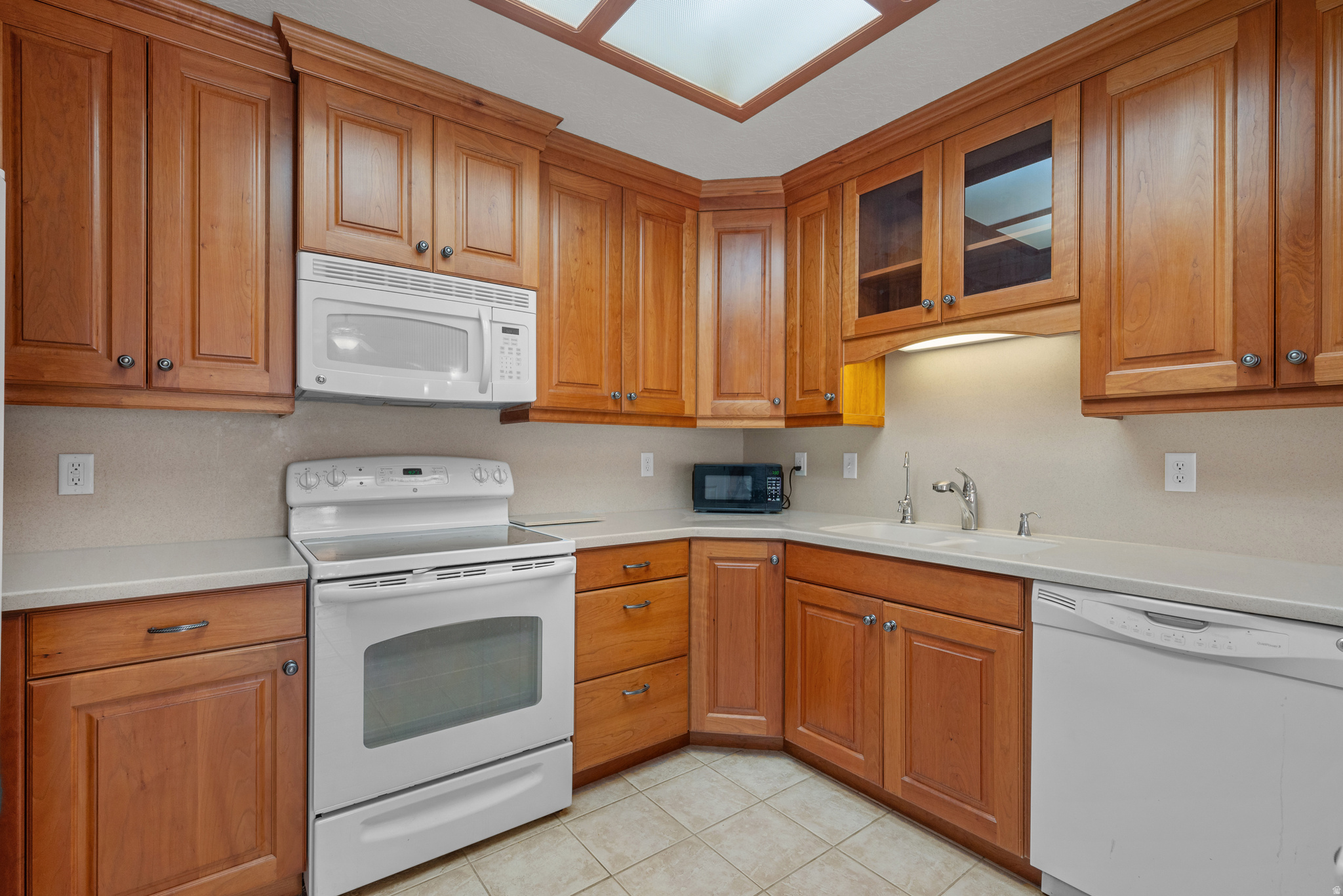 CRESCENT HEIGHTS CONDO - Residential