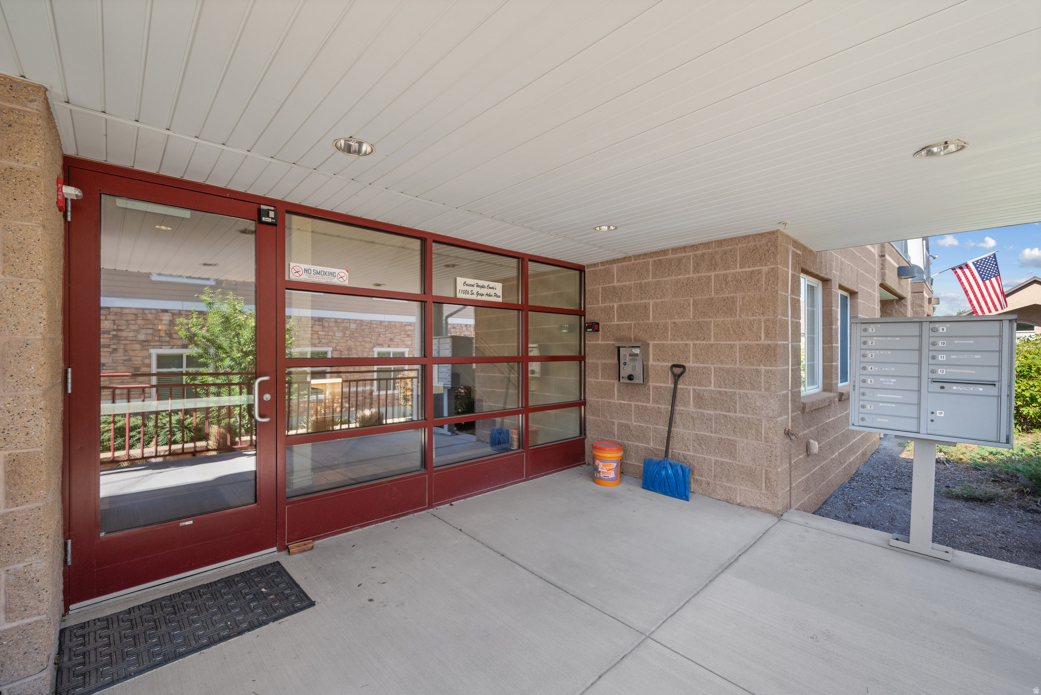 CRESCENT HEIGHTS CONDO - Residential
