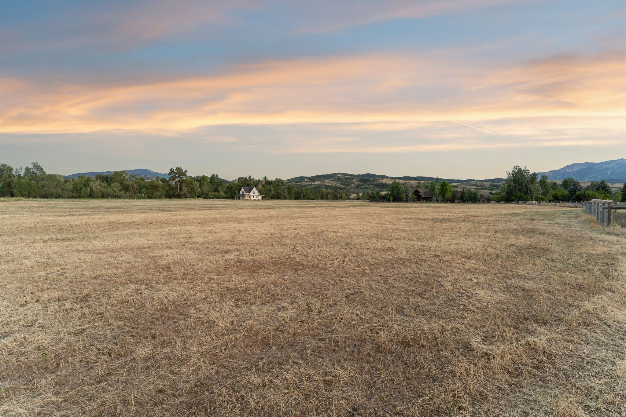 RIVER RANCH ESTATES - Land