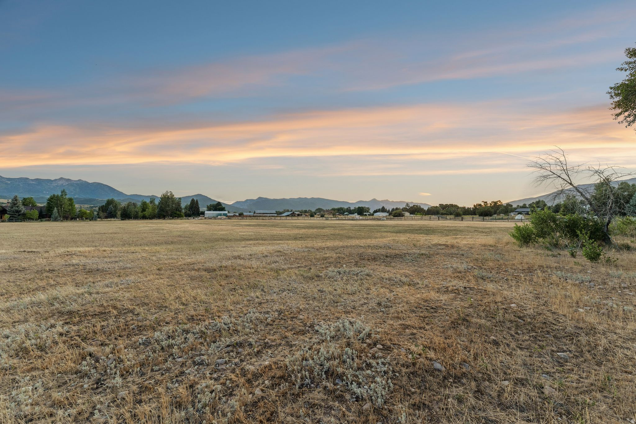 RIVER RANCH ESTATES - Land