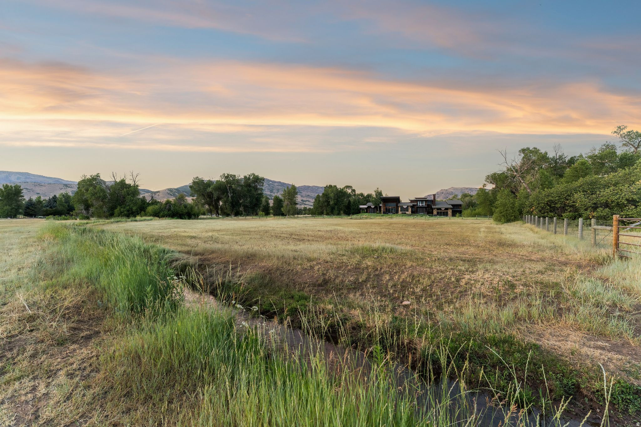 RIVER RANCH ESTATES - Land